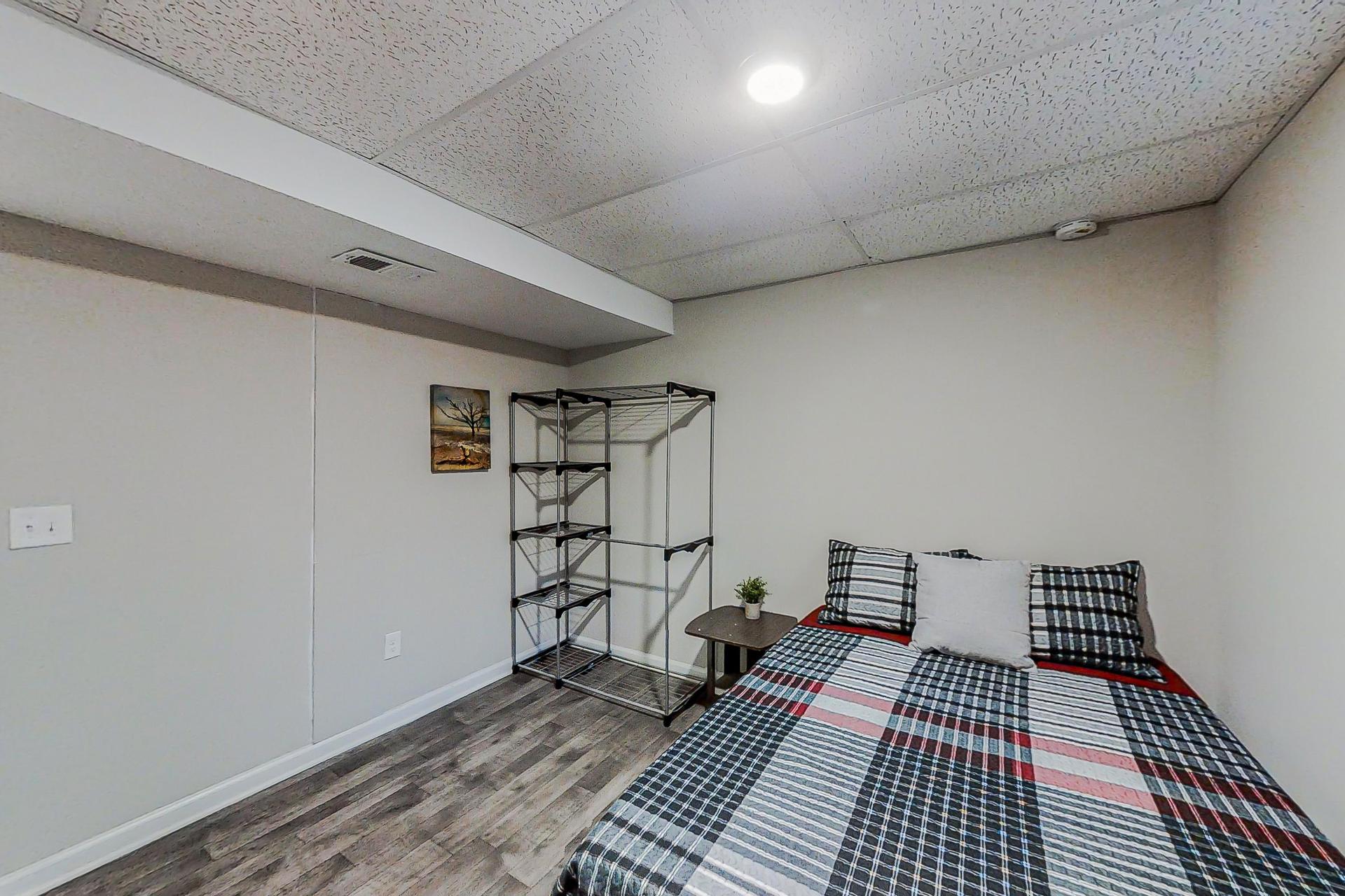 bedroom, detected: bed