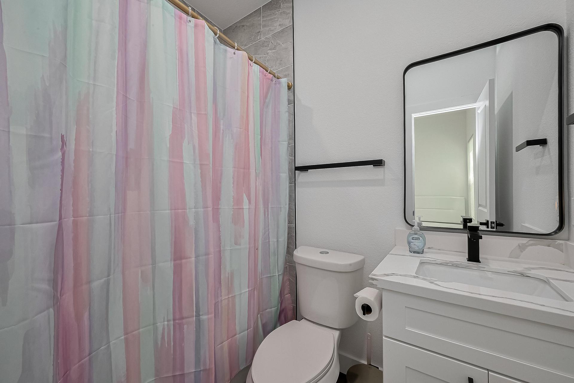 The O'Keeffe's Private Ensuite Bathroom.