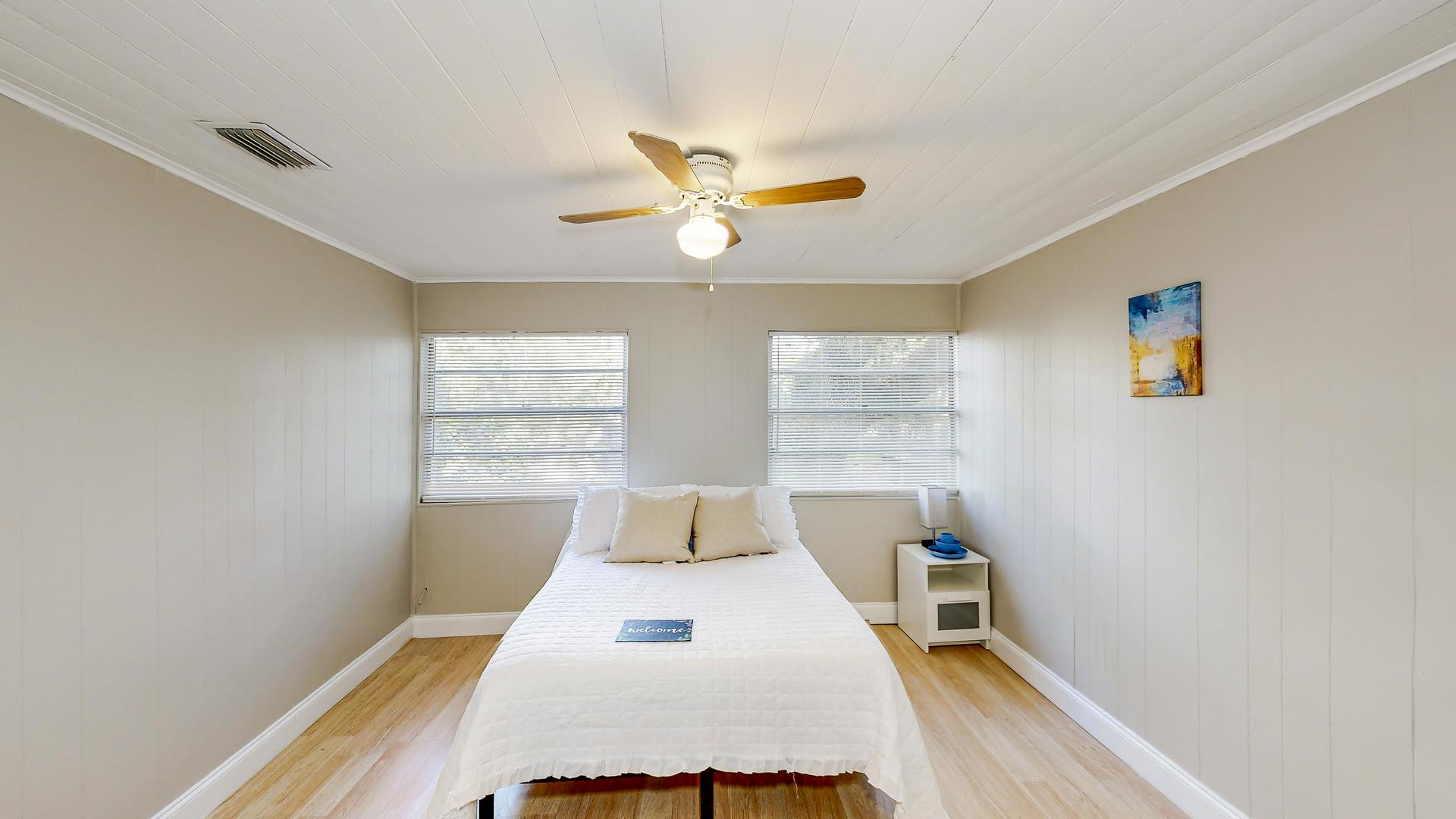 bedroom, detected: ceiling fan, window blind, bed