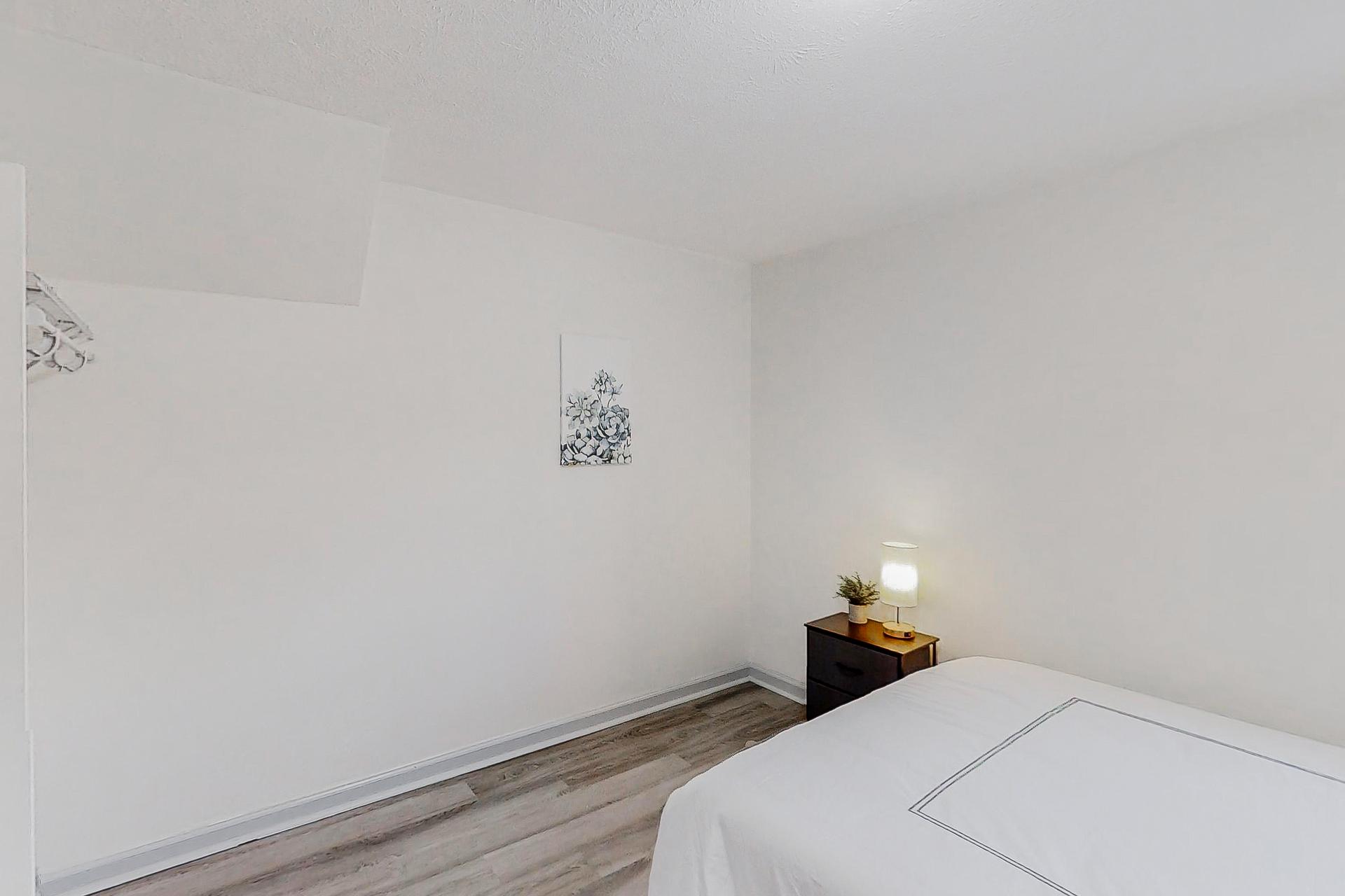 bedroom, detected: bed