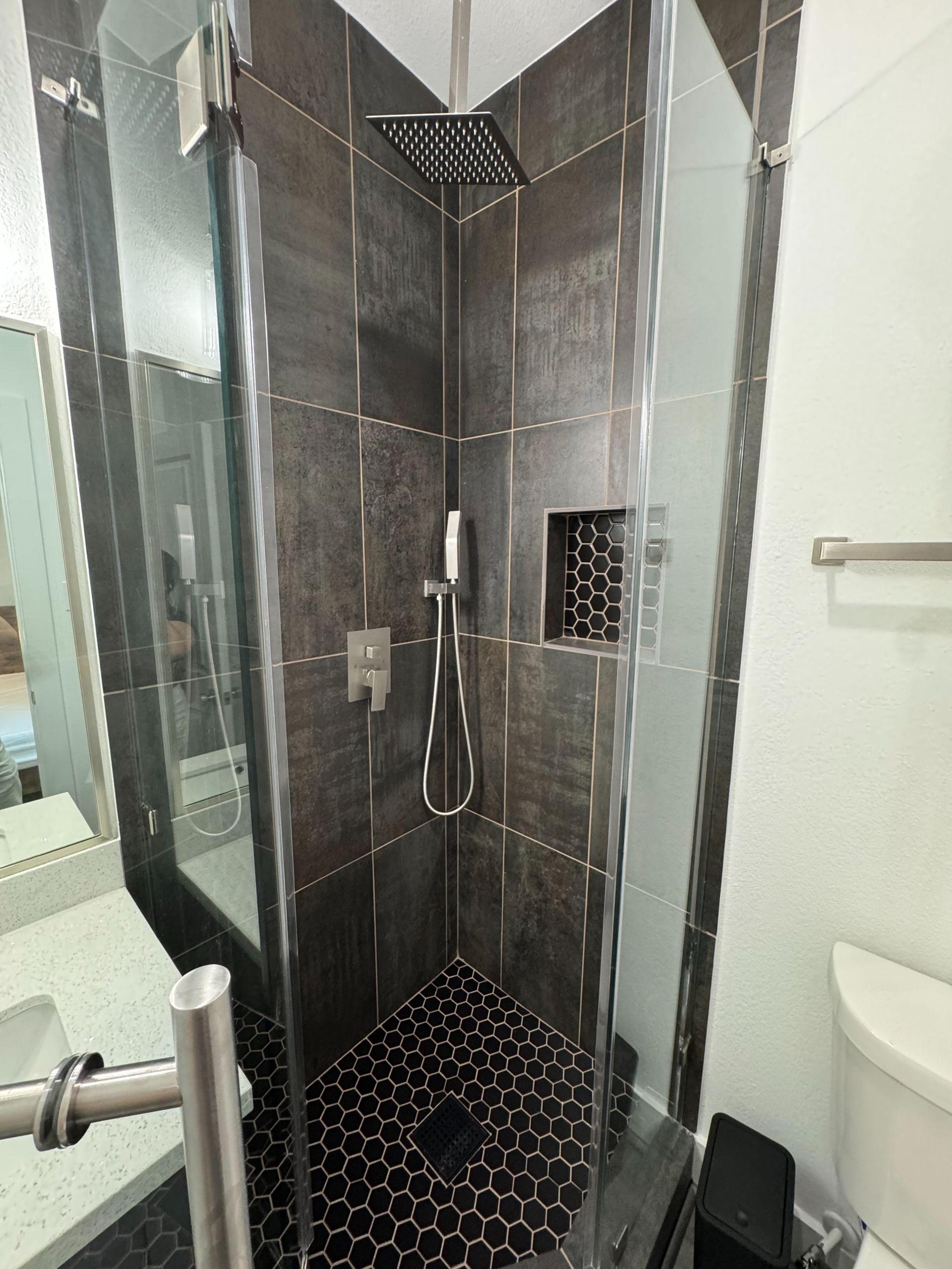 Standing Shower with Rainfall Shower Head and Wand