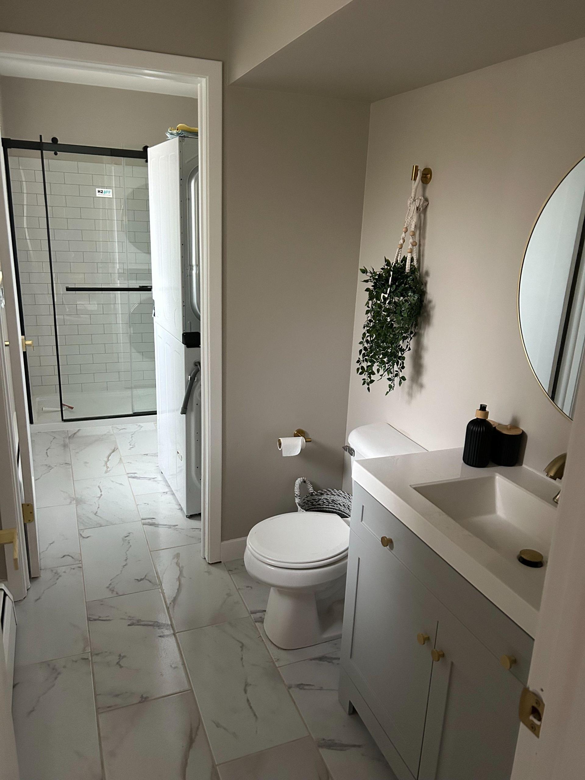 Extra shared bath with no rooms adjacent