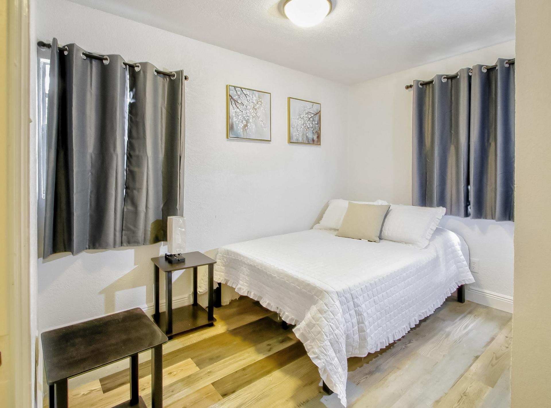 bedroom, detected: bed