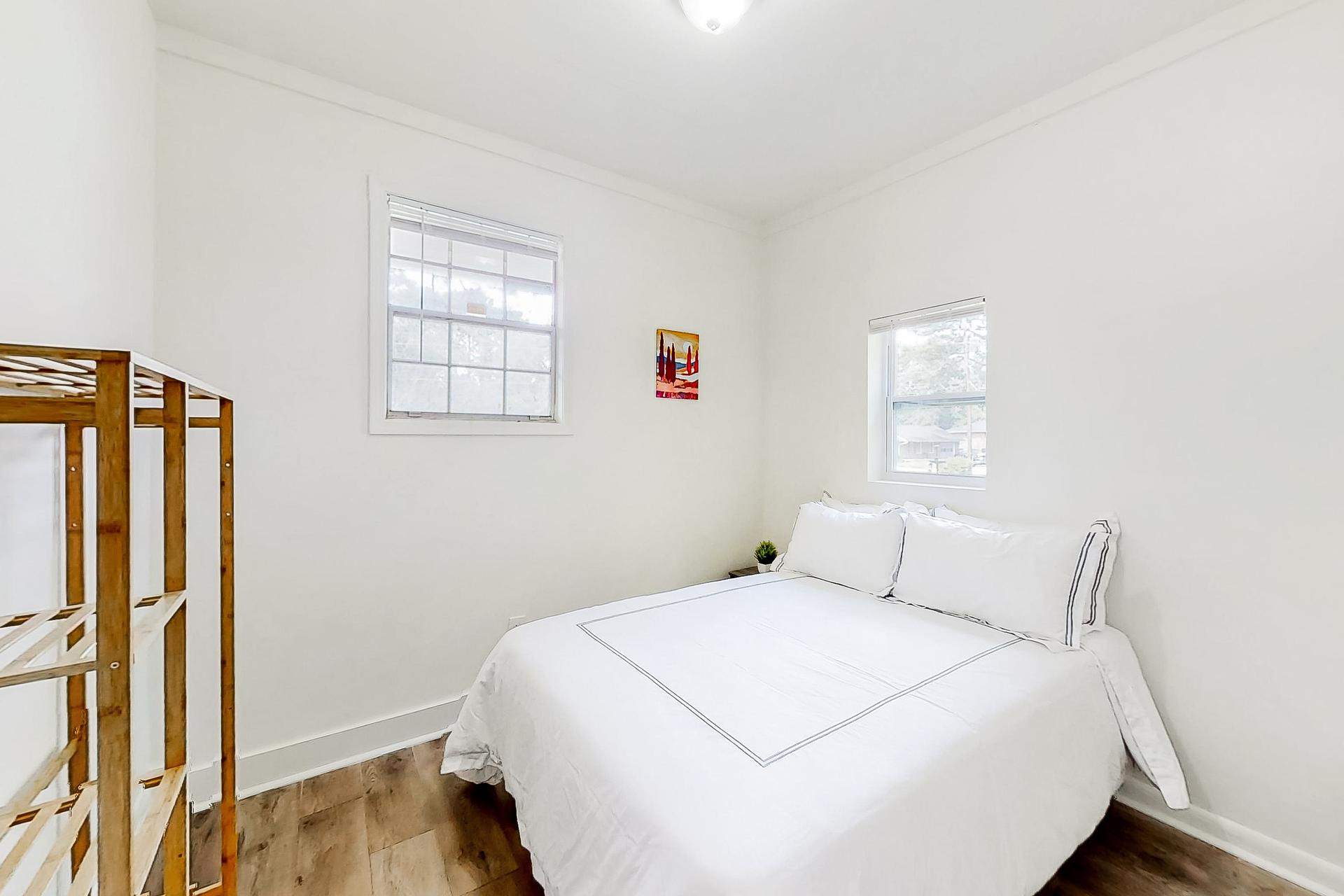 bedroom, detected: bed