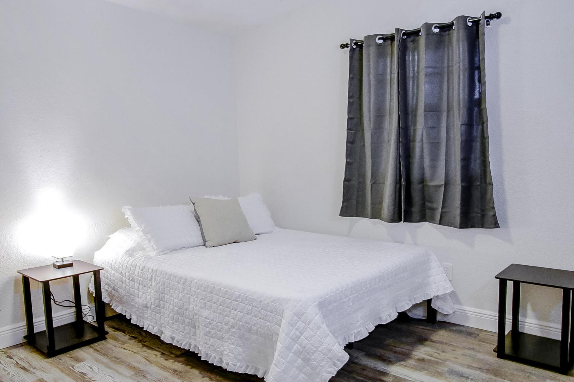 bedroom, detected: bed