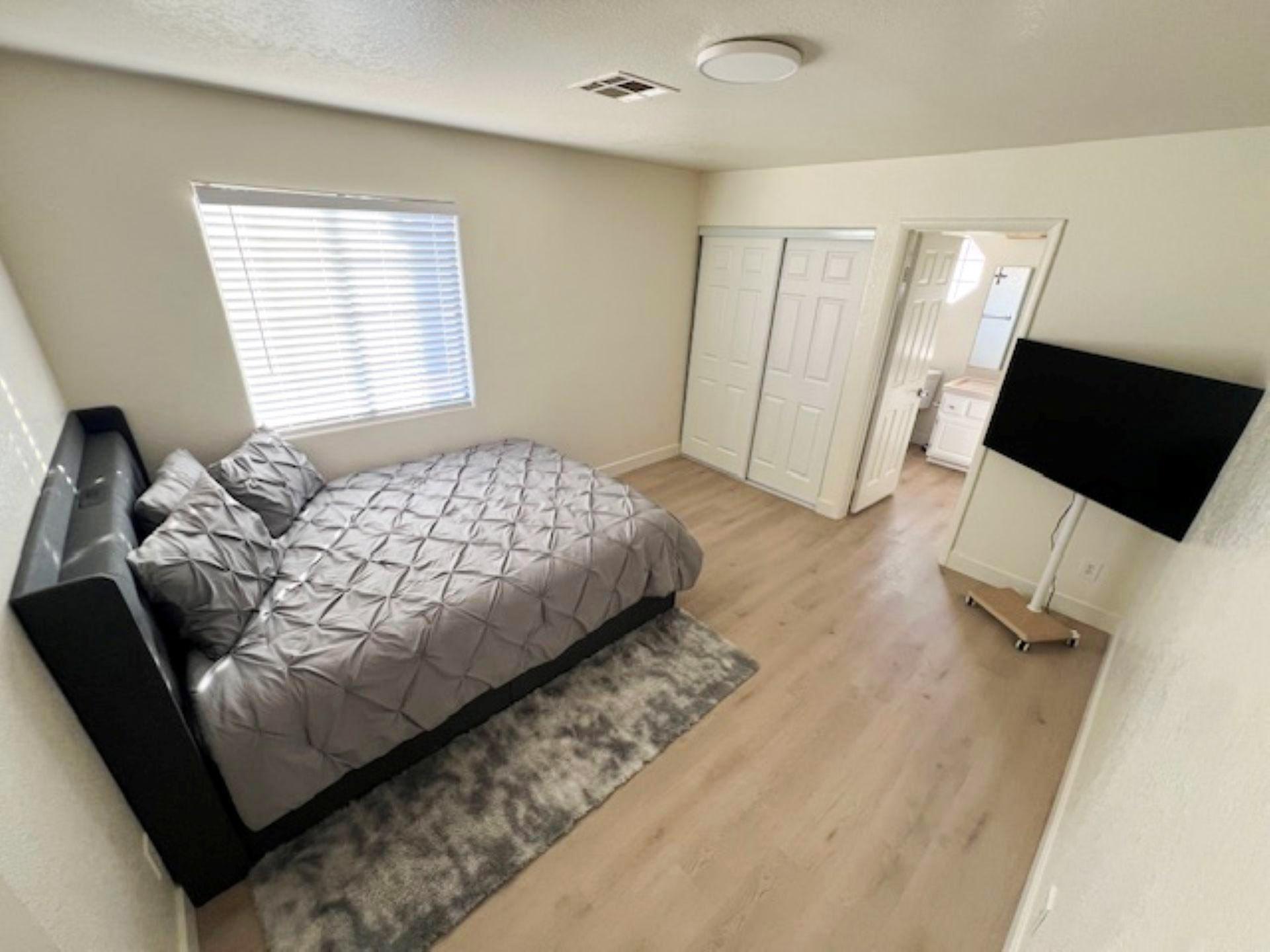 bedroom, detected:bed