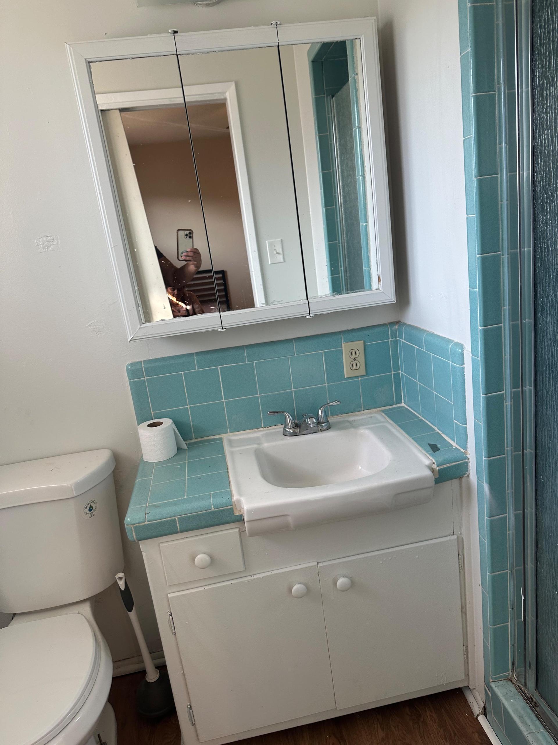 Master Bedroom 1 Private bath