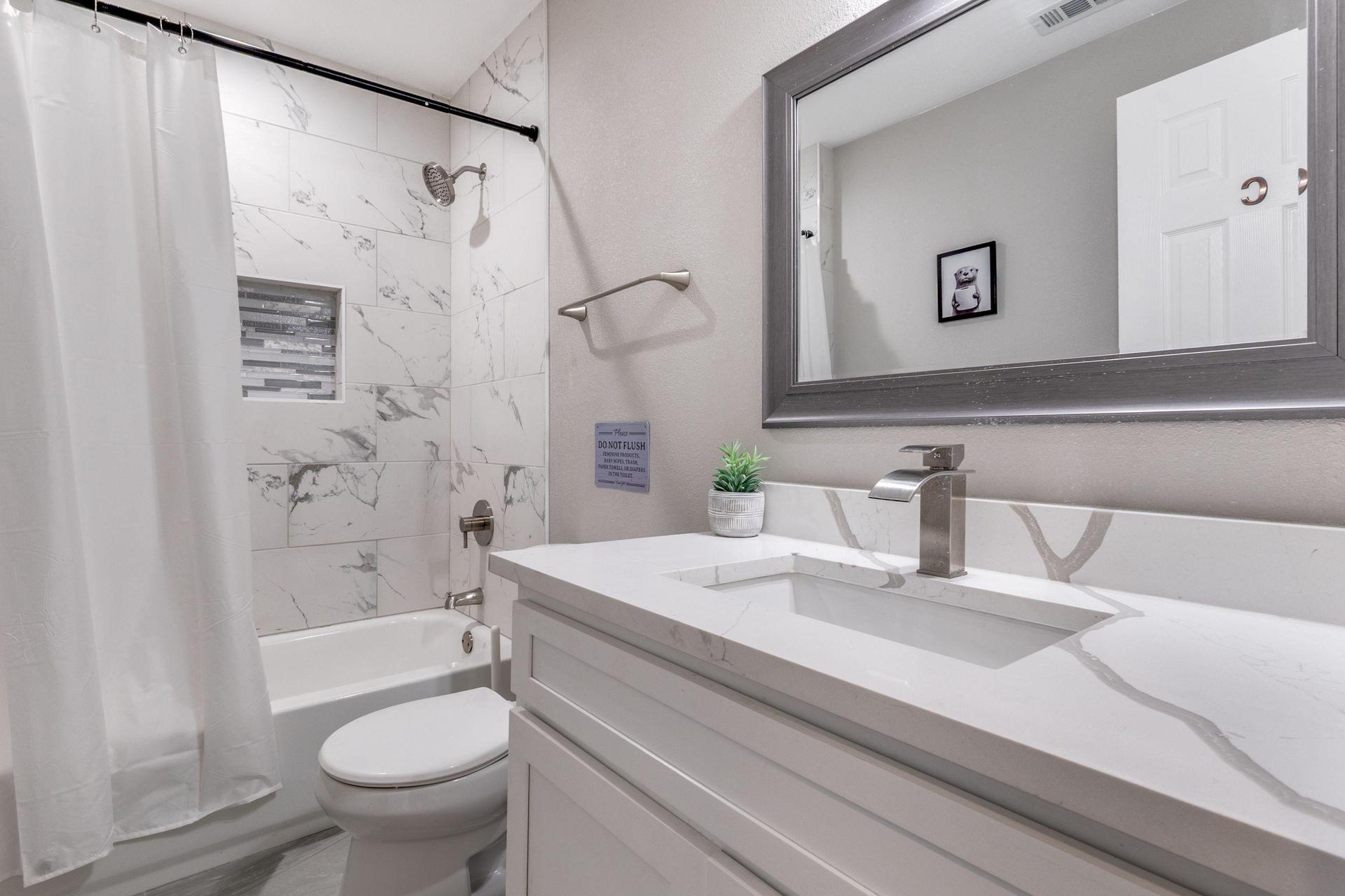 Bathroom "C" Rooms: 3C, 2C, 1C