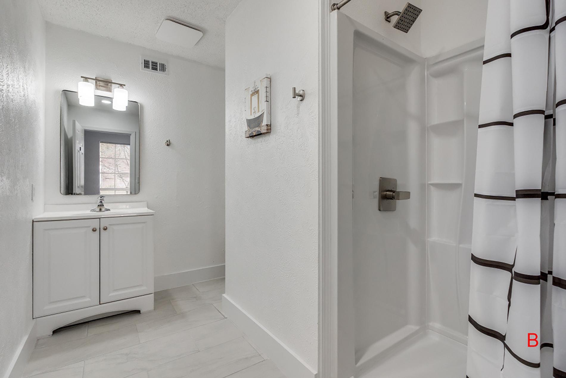 Shared Bathroom A (Downstairs)