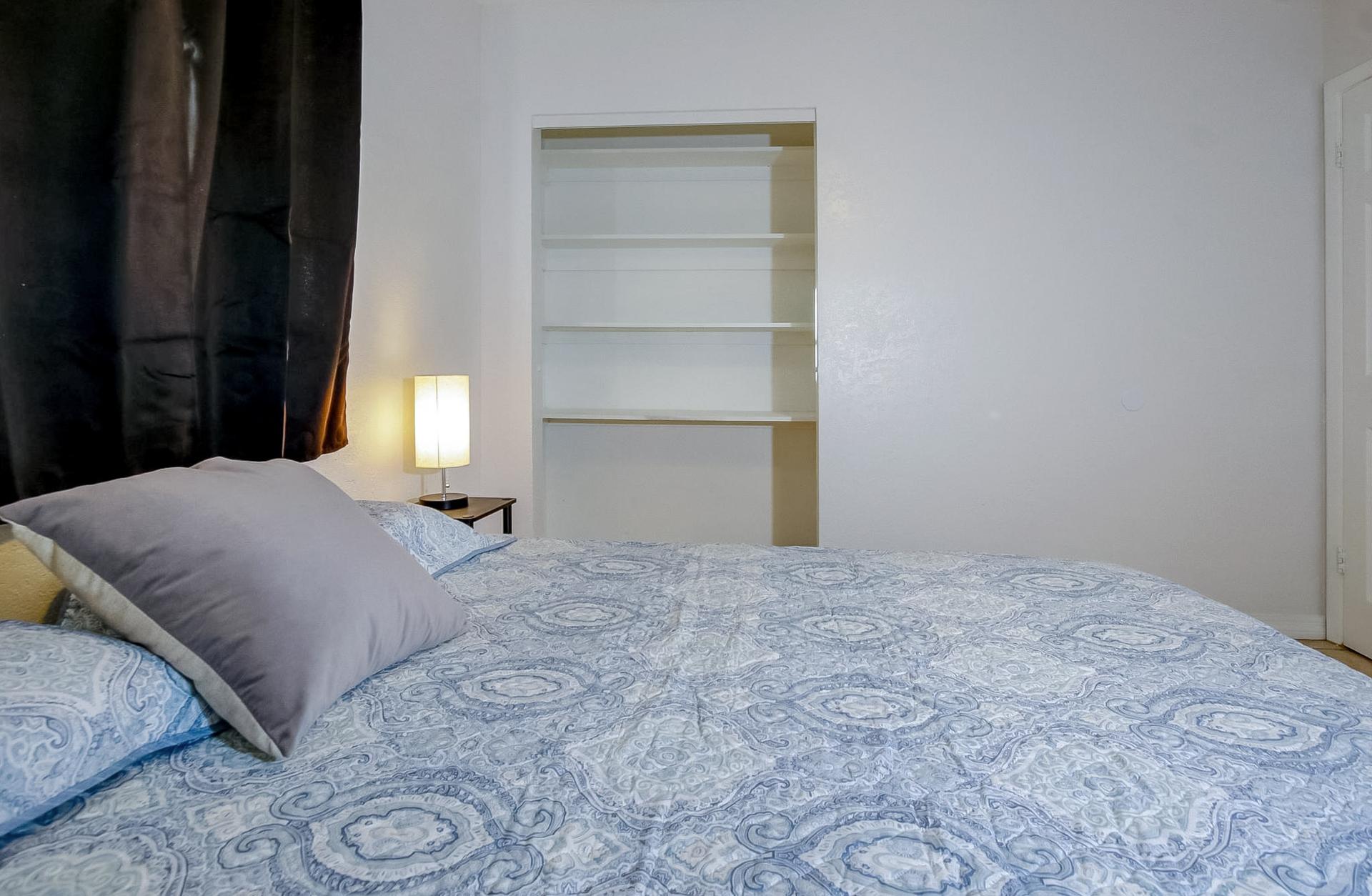 bedroom, detected:bed