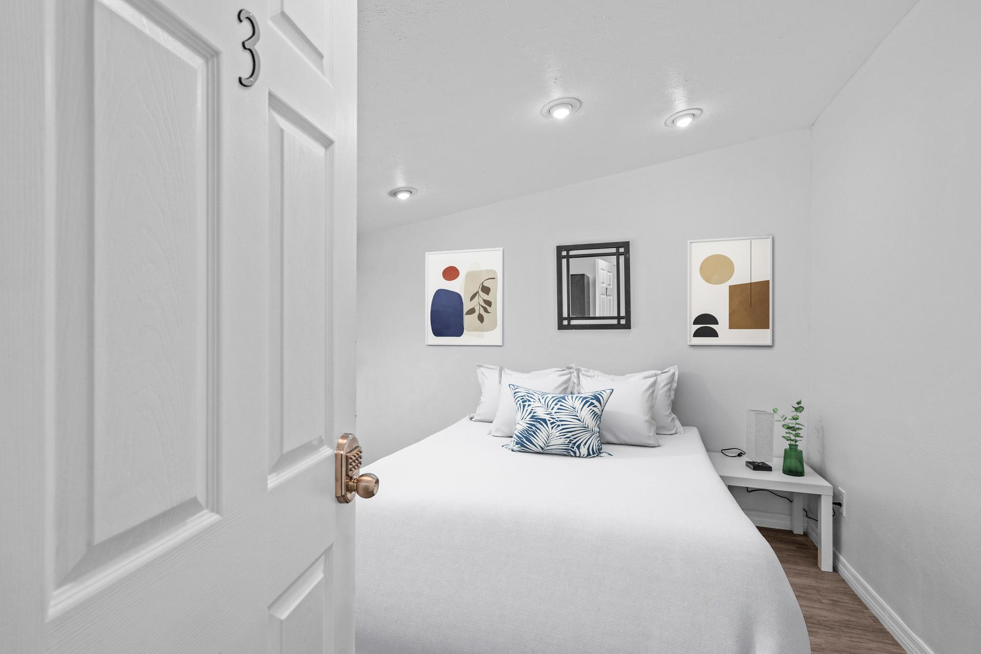 bedroom, detected:bed