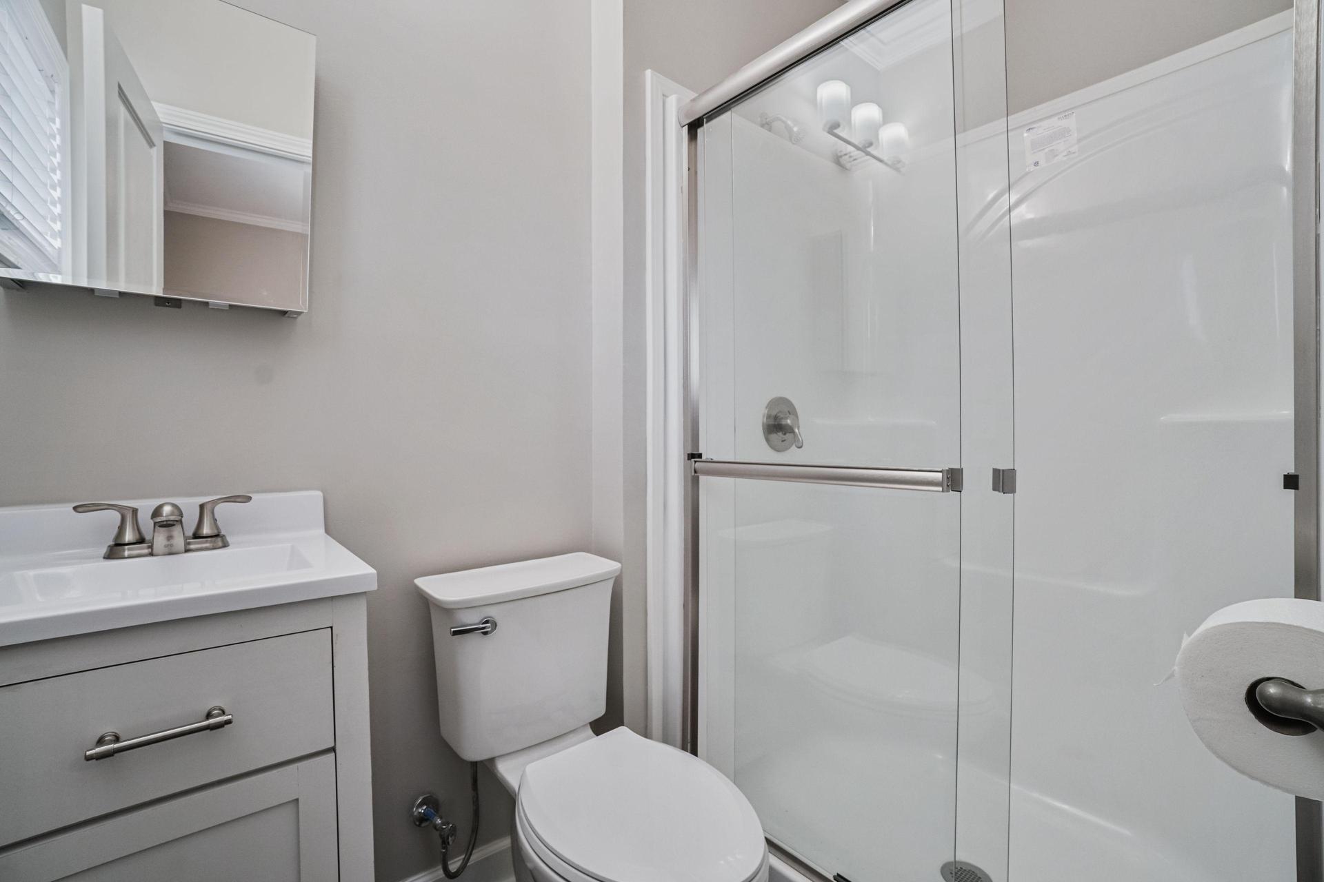 Private full bathroom!