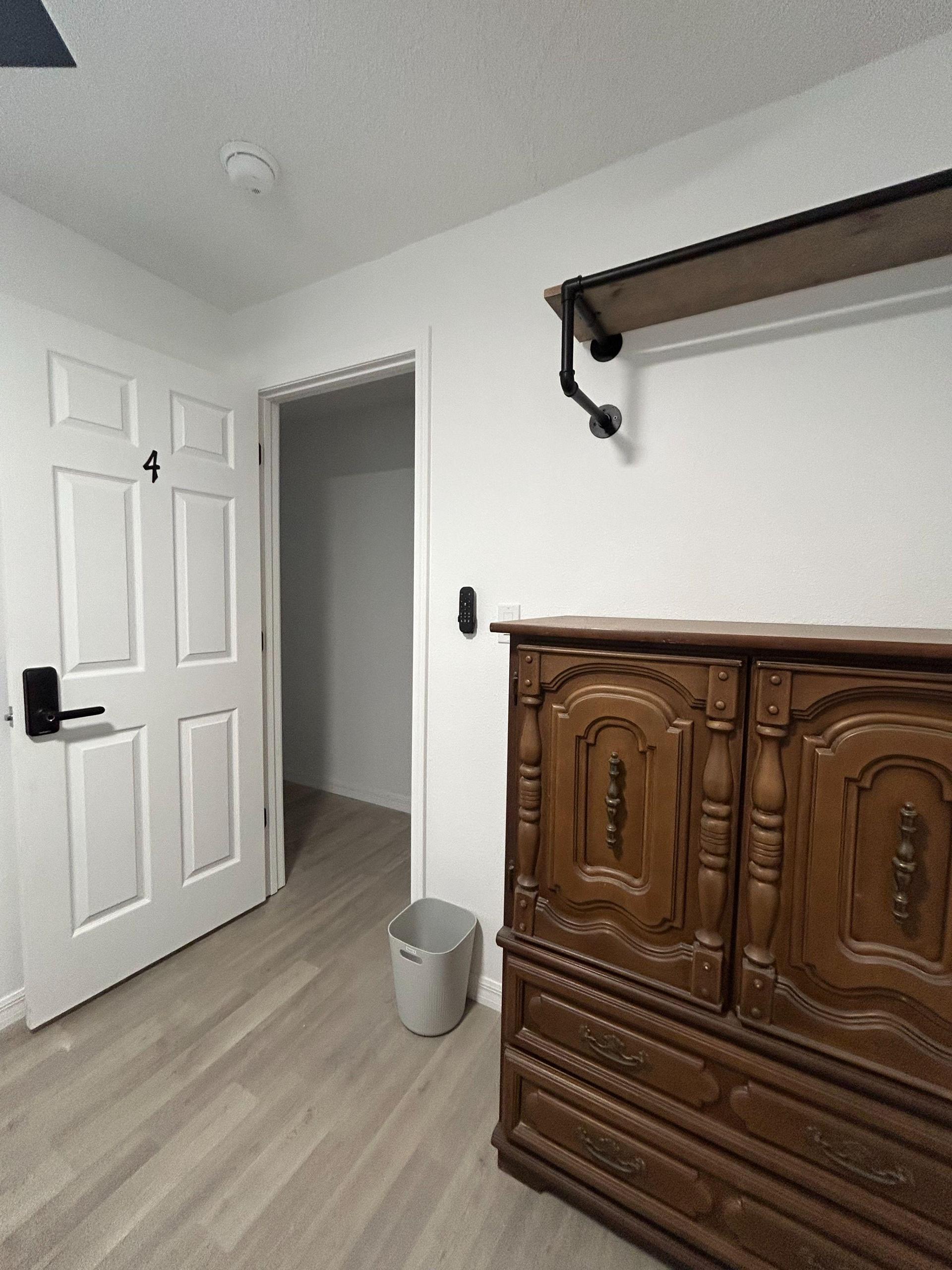 Dresser, clothes hanging bar