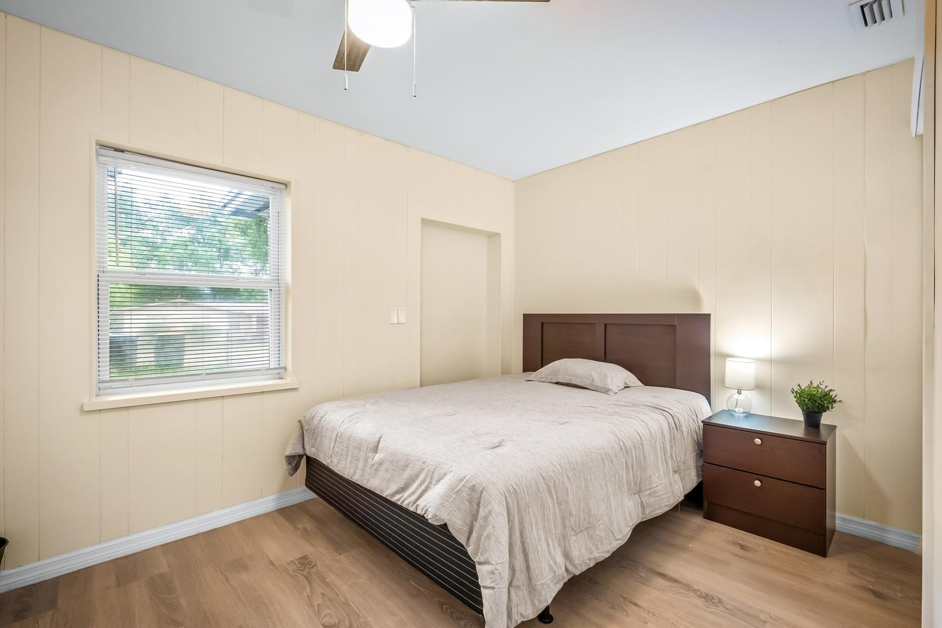 bedroom, detected:bed