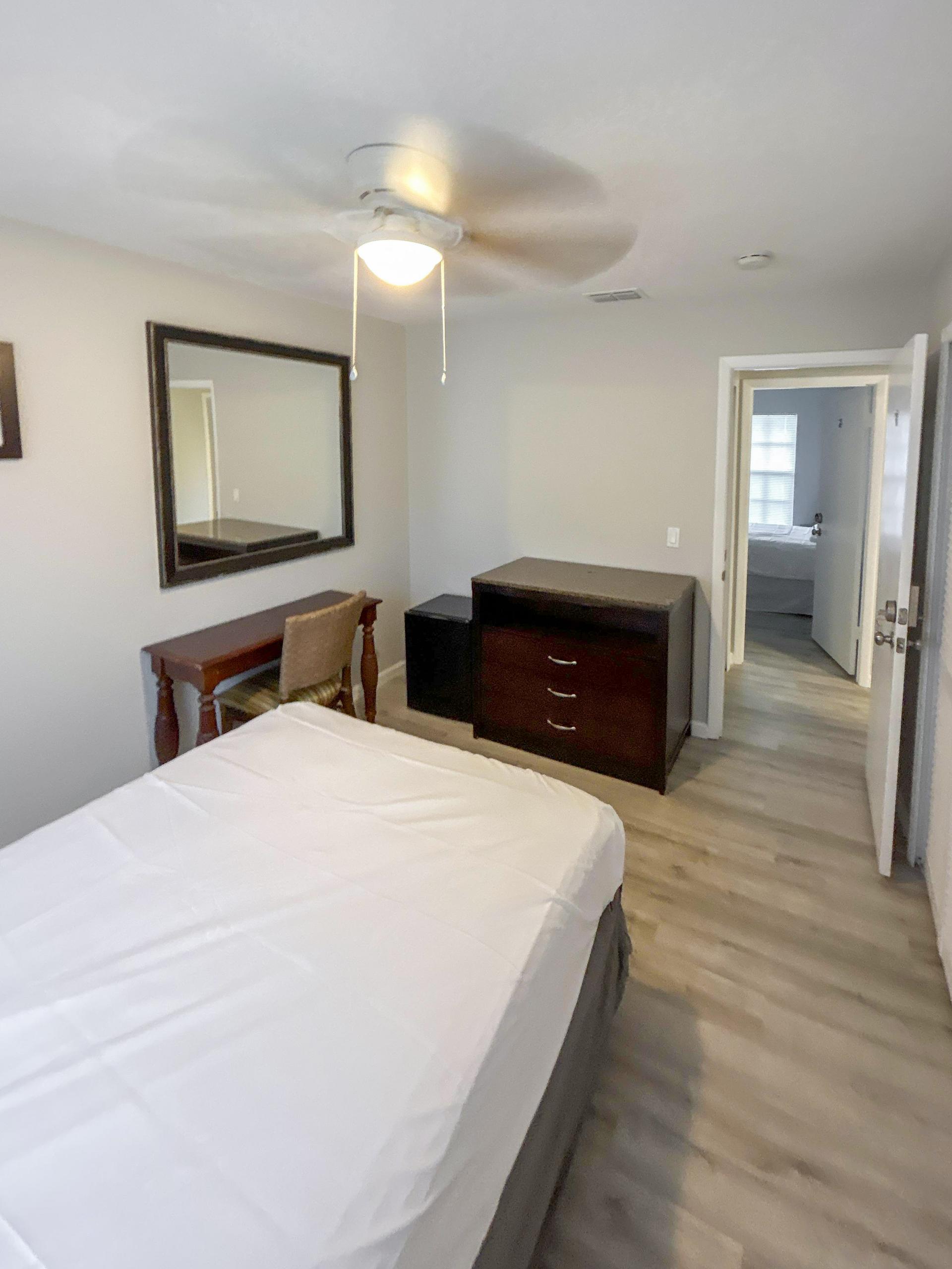 bedroom, detected:bed