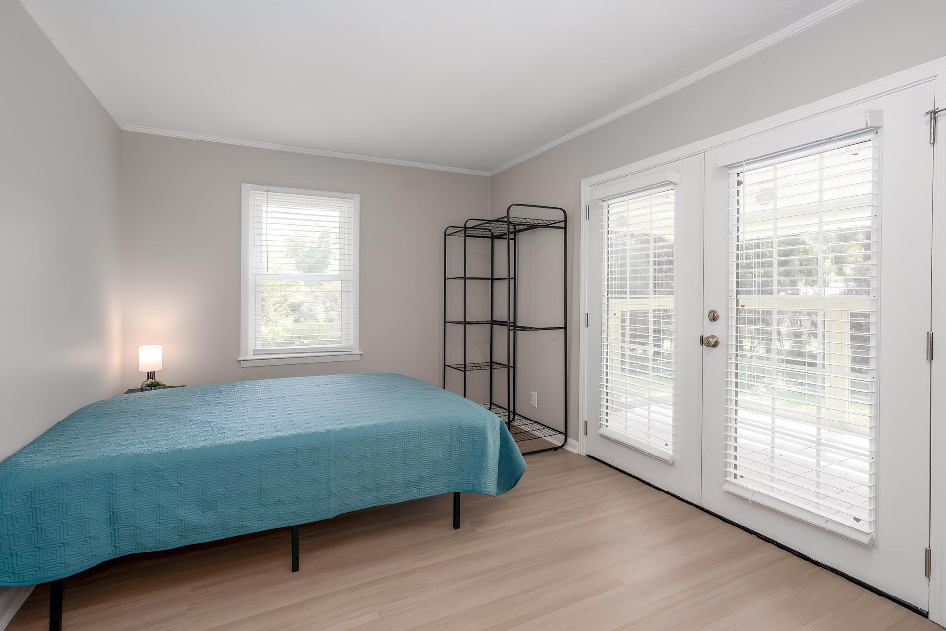 bedroom, detected:bed, window blind