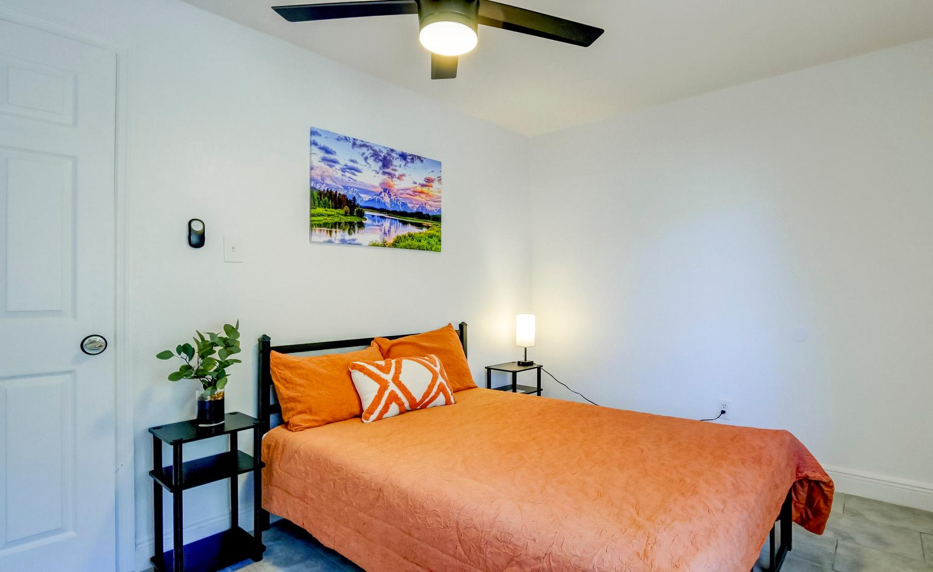 bedroom, detected:bed