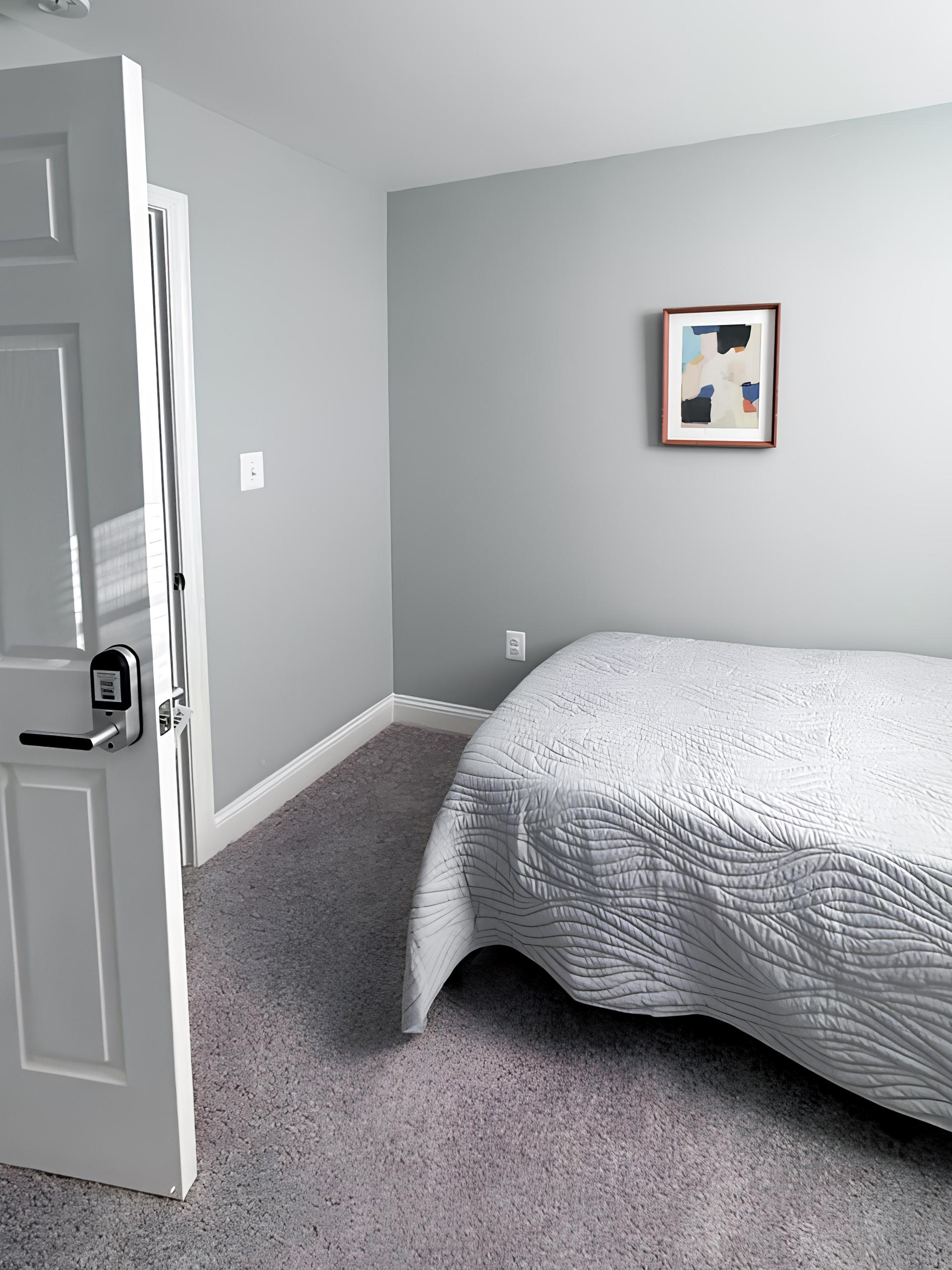 bedroom, detected:bed, window blind