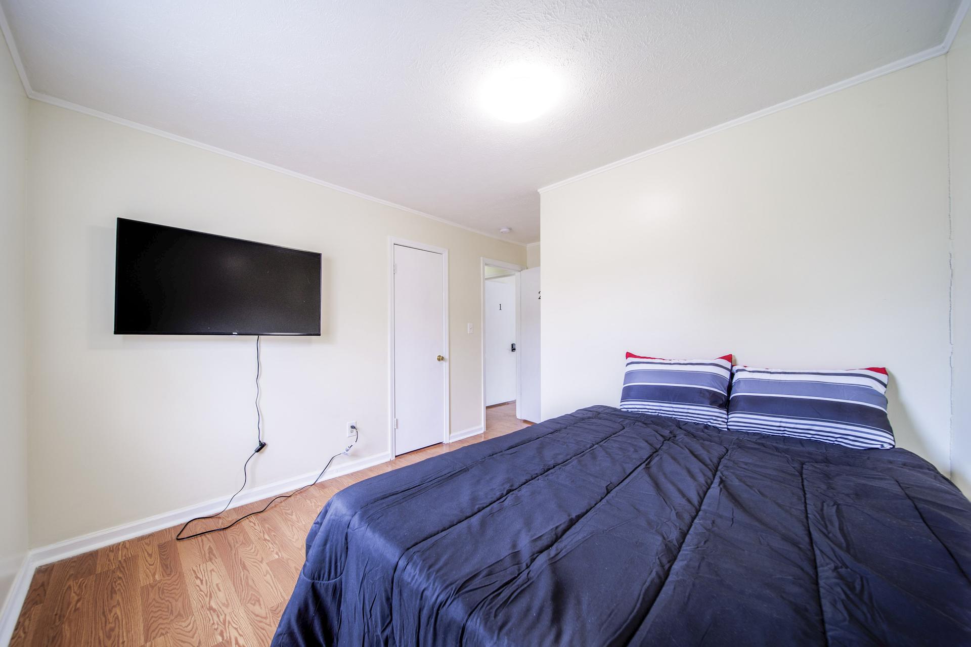 bedroom, detected:bed