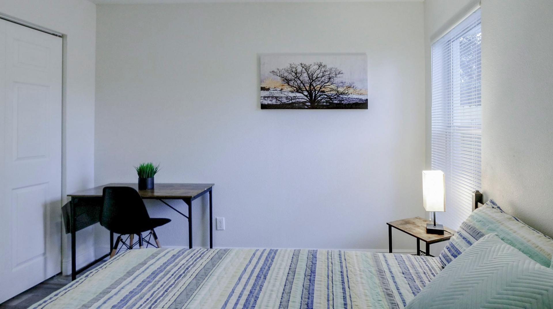 bedroom, detected:bed