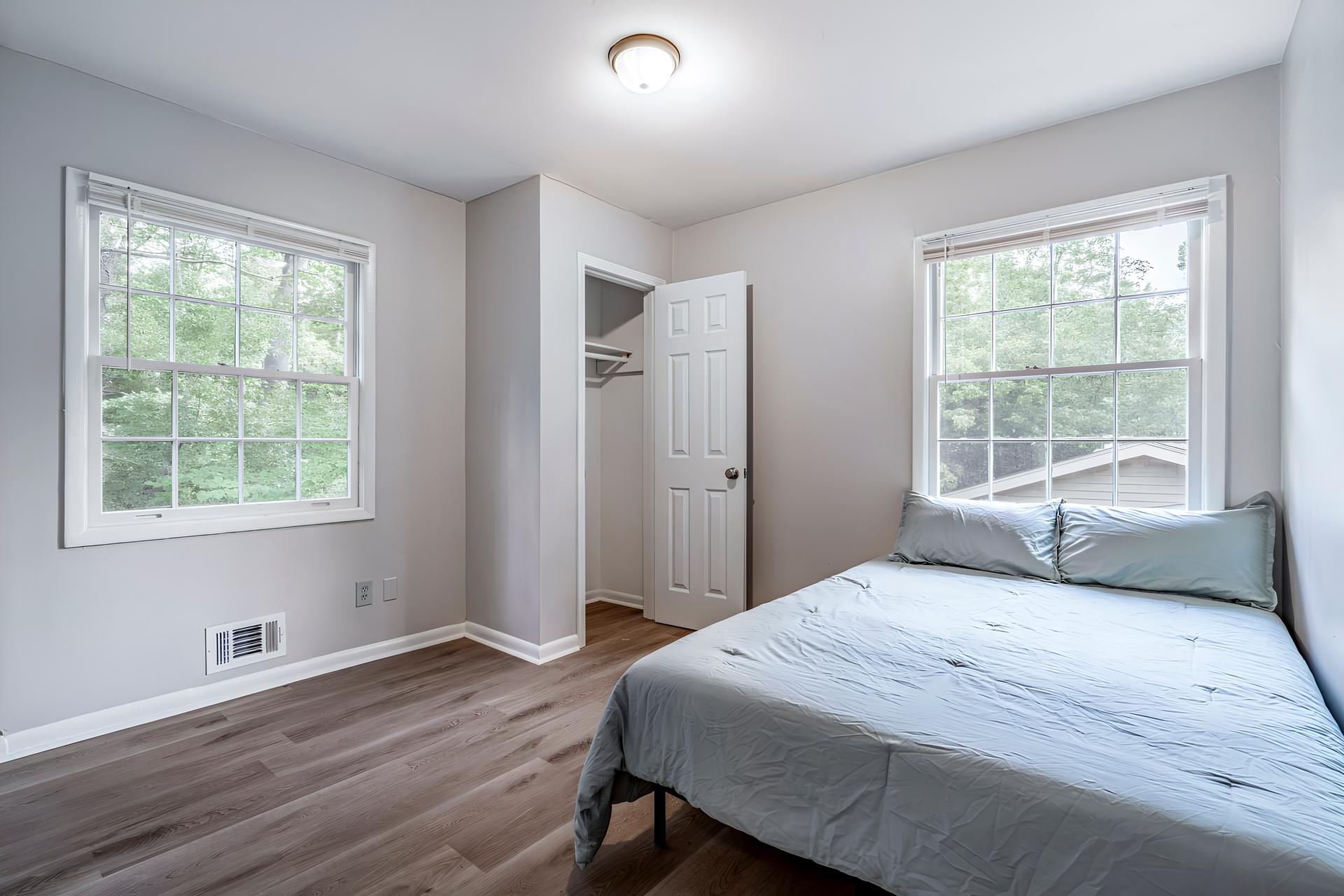 bedroom, detected:bed