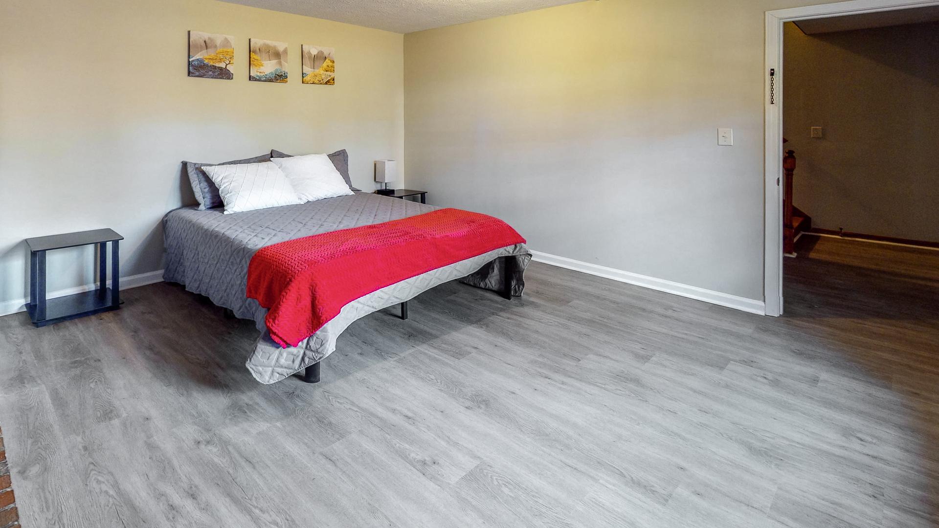 bedroom, detected: bed