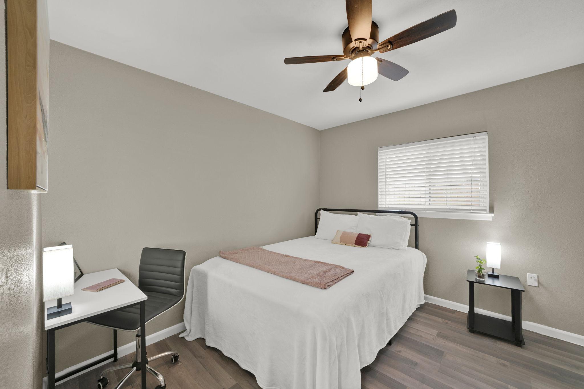 Room 4 photo 2