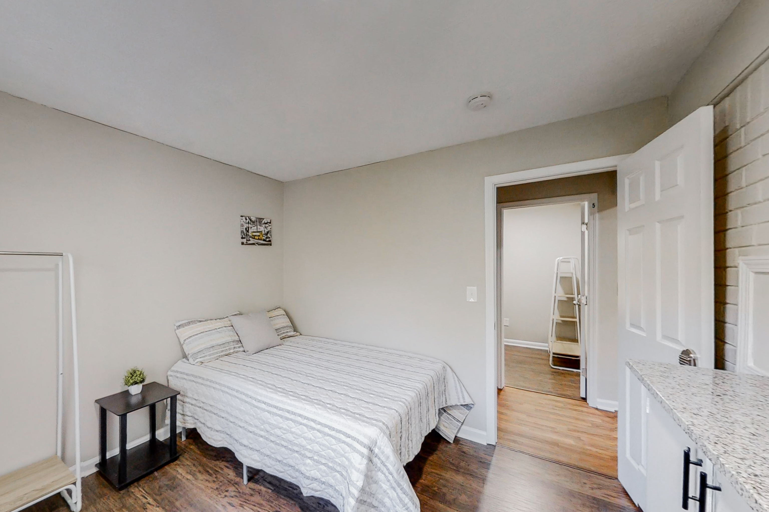 Room for Rent - $30 OFF THE WEEKLY ROOM COST FOR THE NEXT 12 HOURS | Clean & Bright Riverdale Home | Furnished, Secure, and Spacious | No Move-In Fee , Free Wi-Fi , Monthly Cleanings , Bus Stop 0.2 Miles Away , and Grocery Store Nearby