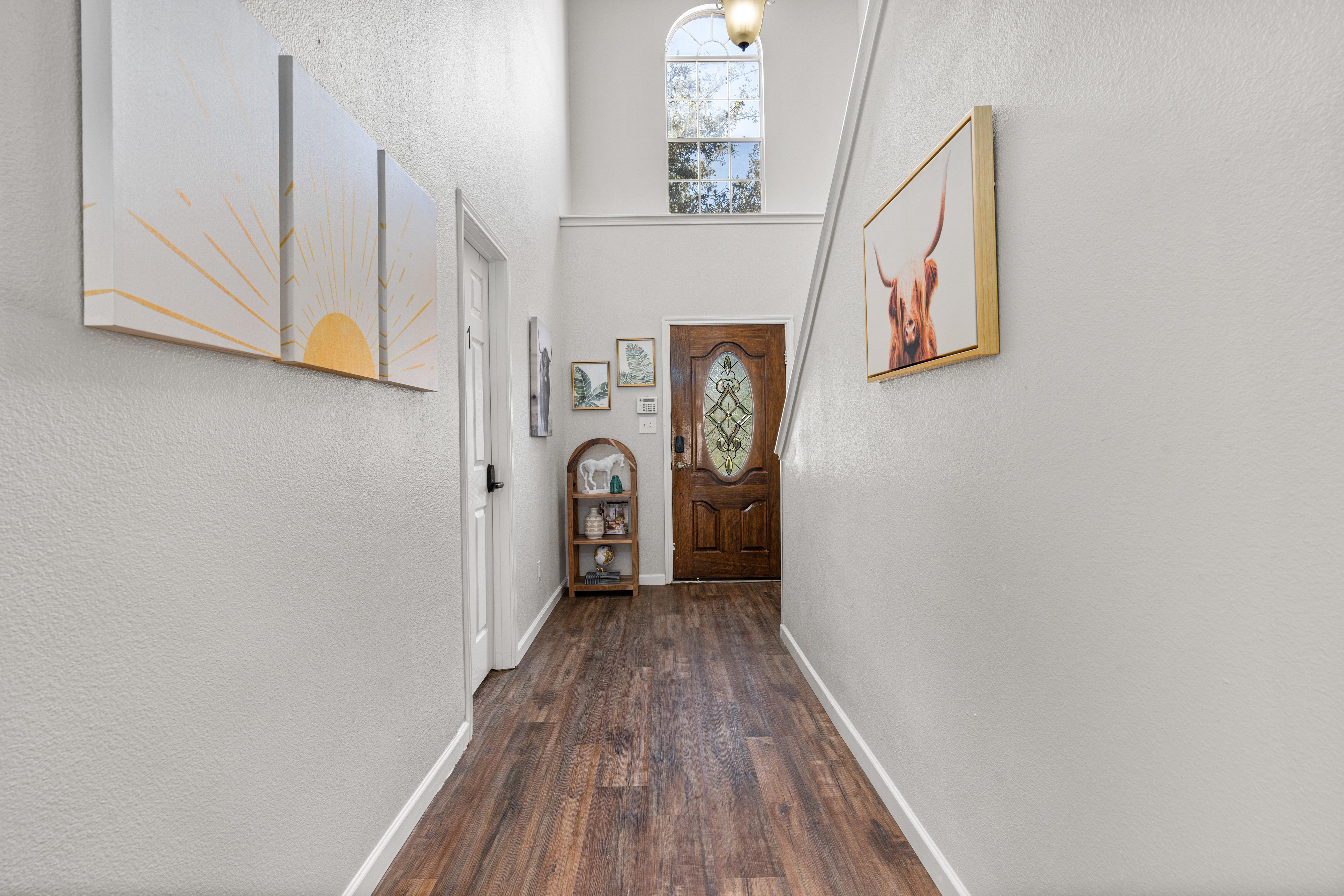 Furnished room for rent in Northeast Side — Bluebonnet photo 18