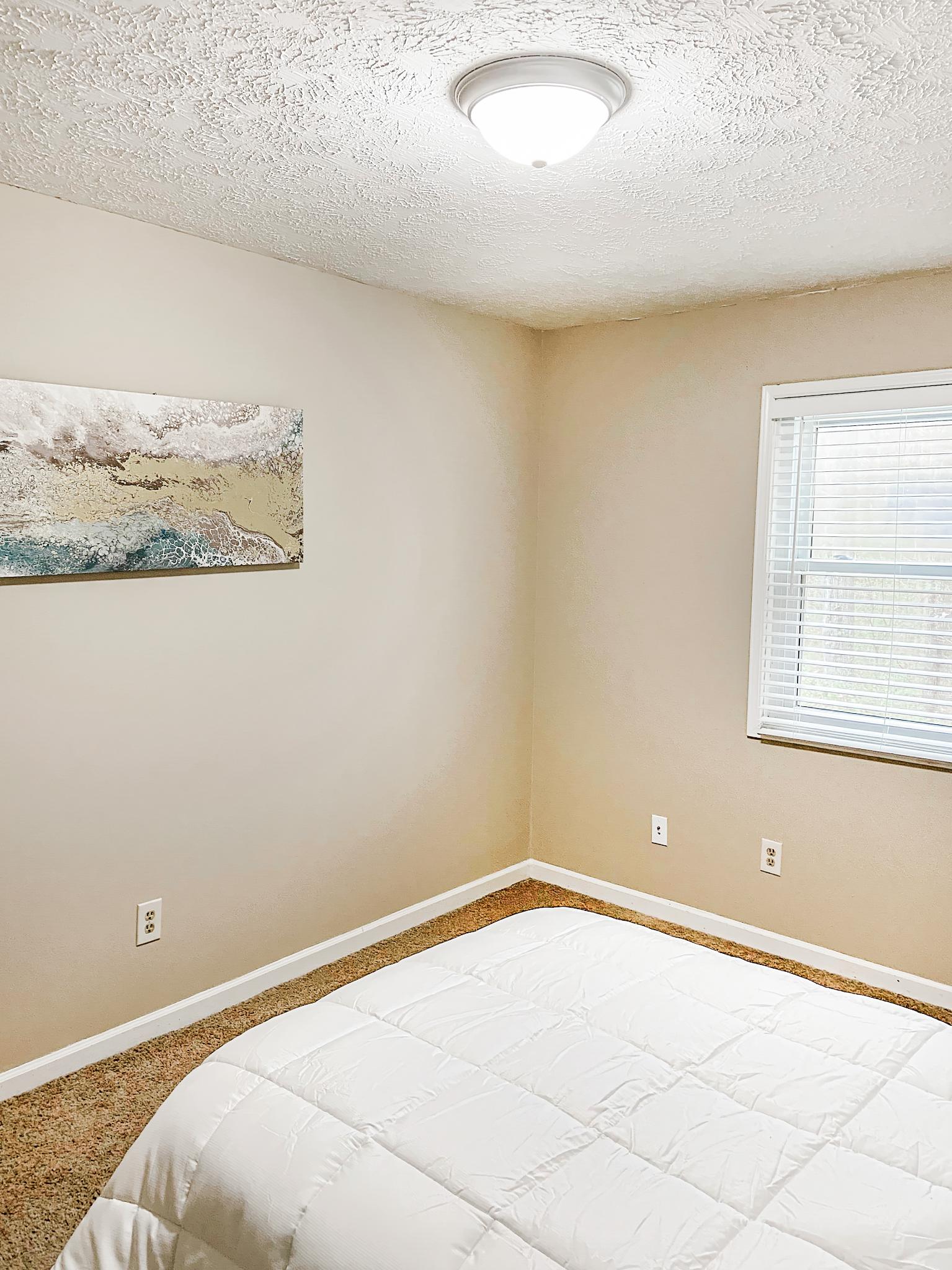 Room for Rent - Private Secure Renovated Rooms for Professionals • Utilities Included  Quiet, Respectful CoLiving in Marietta •Close to Transit • Move‑In Ready  Top Rated Host