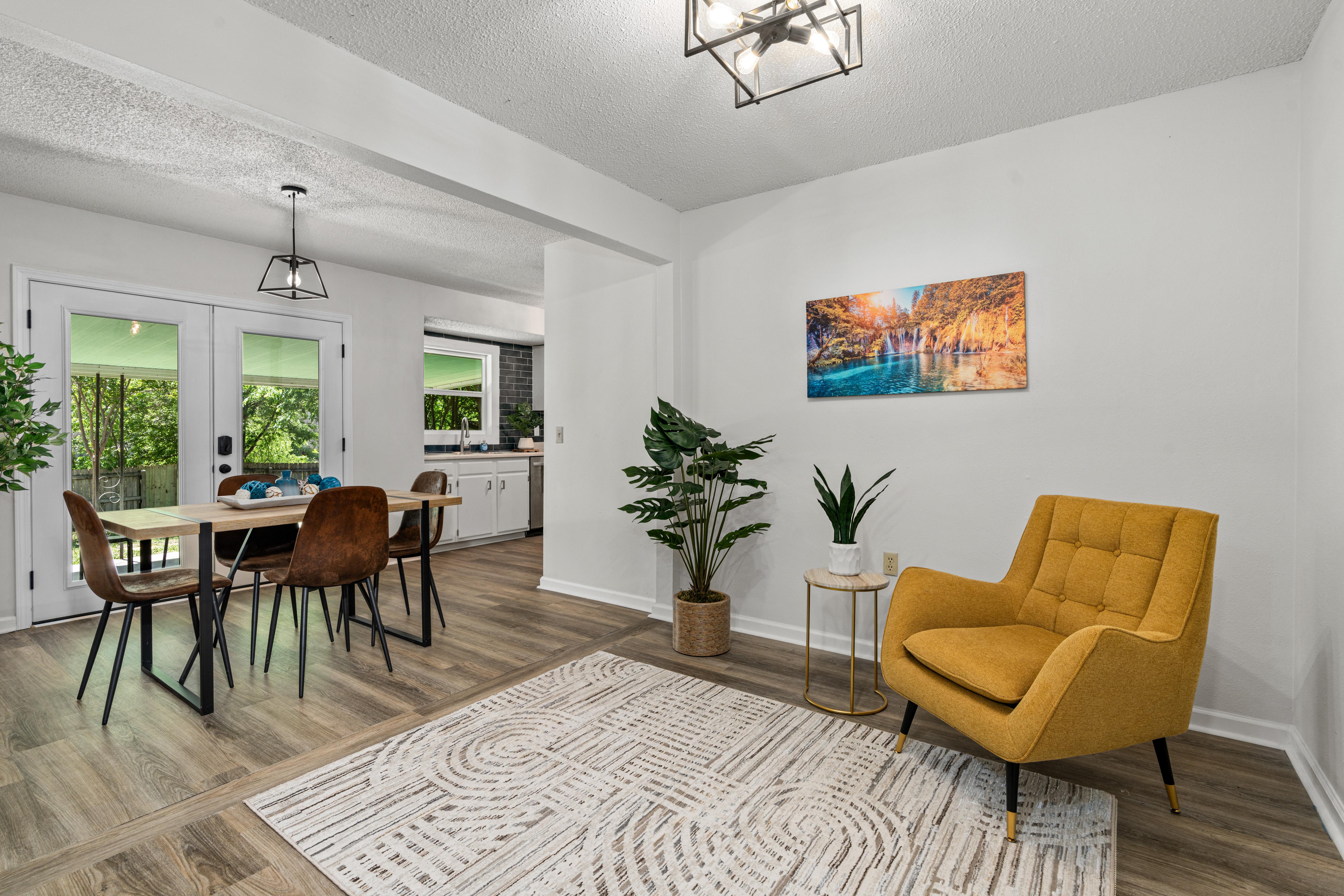 Furnished room for rent in Northeast Side — Mission photo 9