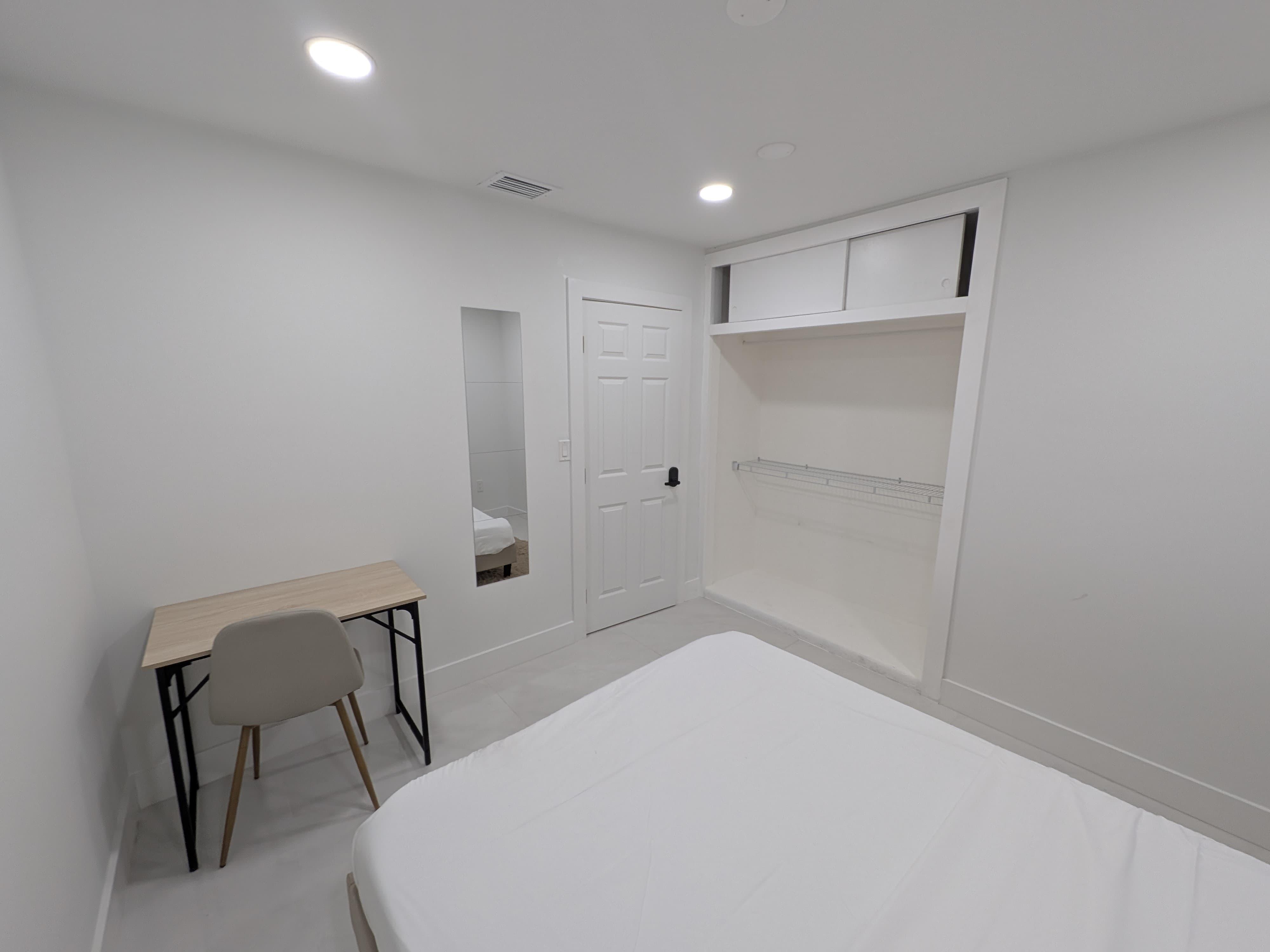 Room for Rent - Quiet Miami Retreat  Renovated • Affordable • Parking • Near Everything