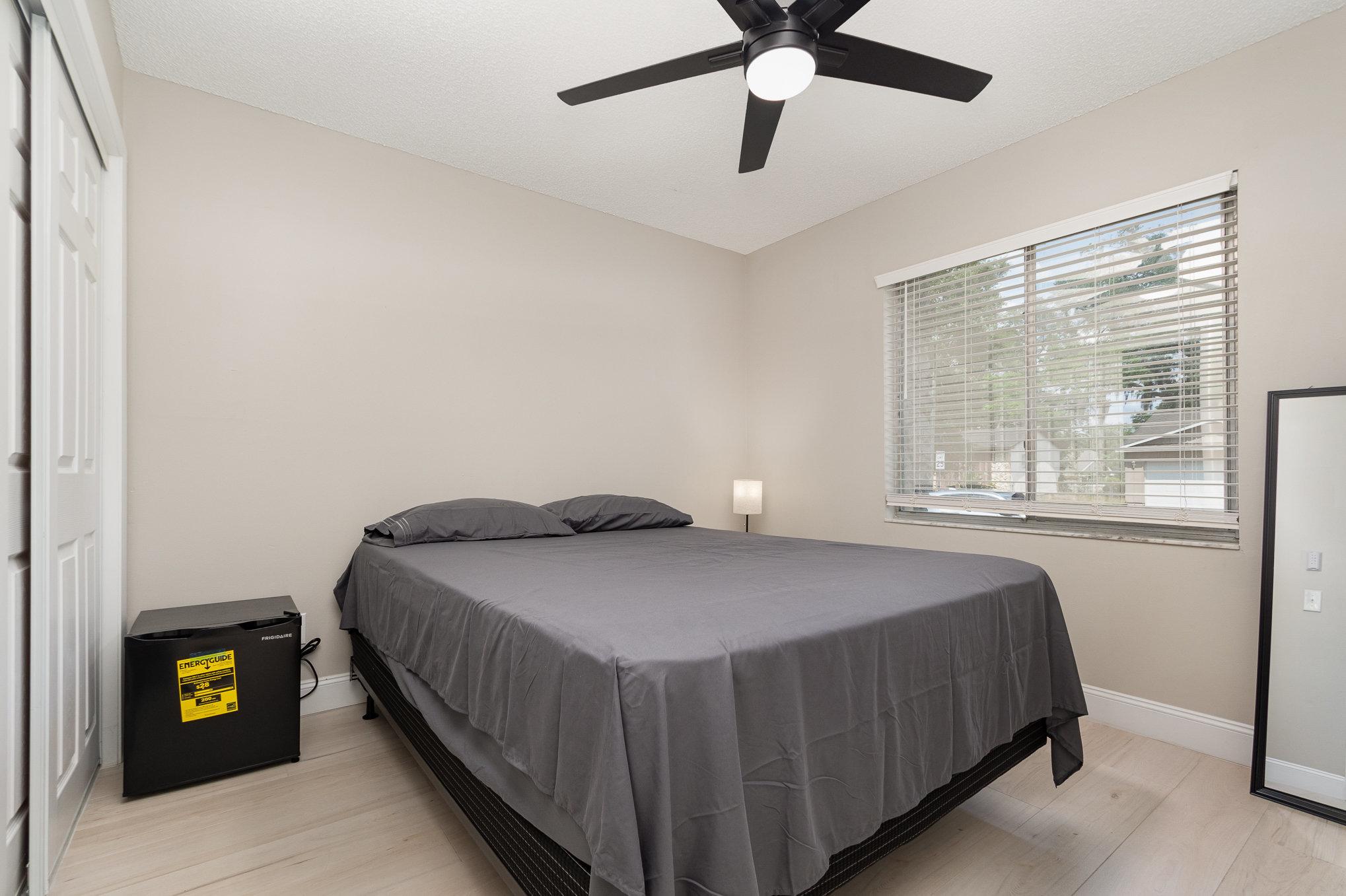 Room for Rent - Private Rooms in Renovated Altamonte Springs Home  Stylish, Quiet, Commuter-Friendly & Smart TV's!