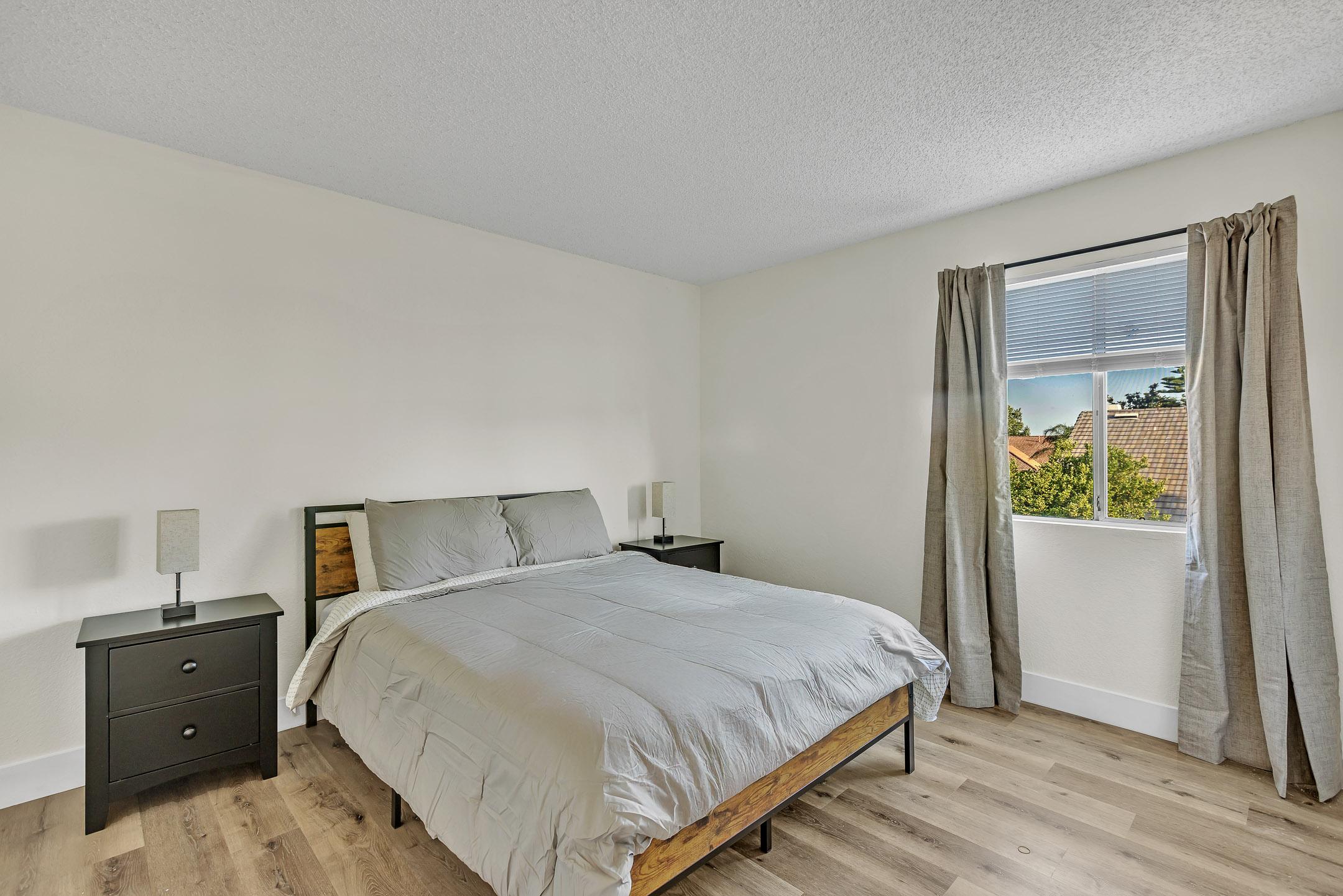 Room for Rent - Large and Spacious, Moreno Valley Home