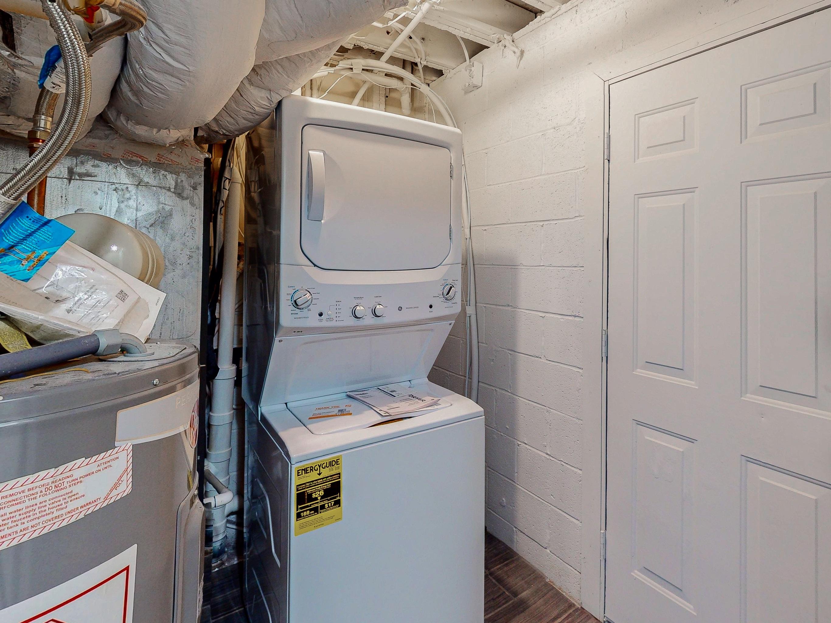 Furnished room for rent in Decatur — Copper photo 13