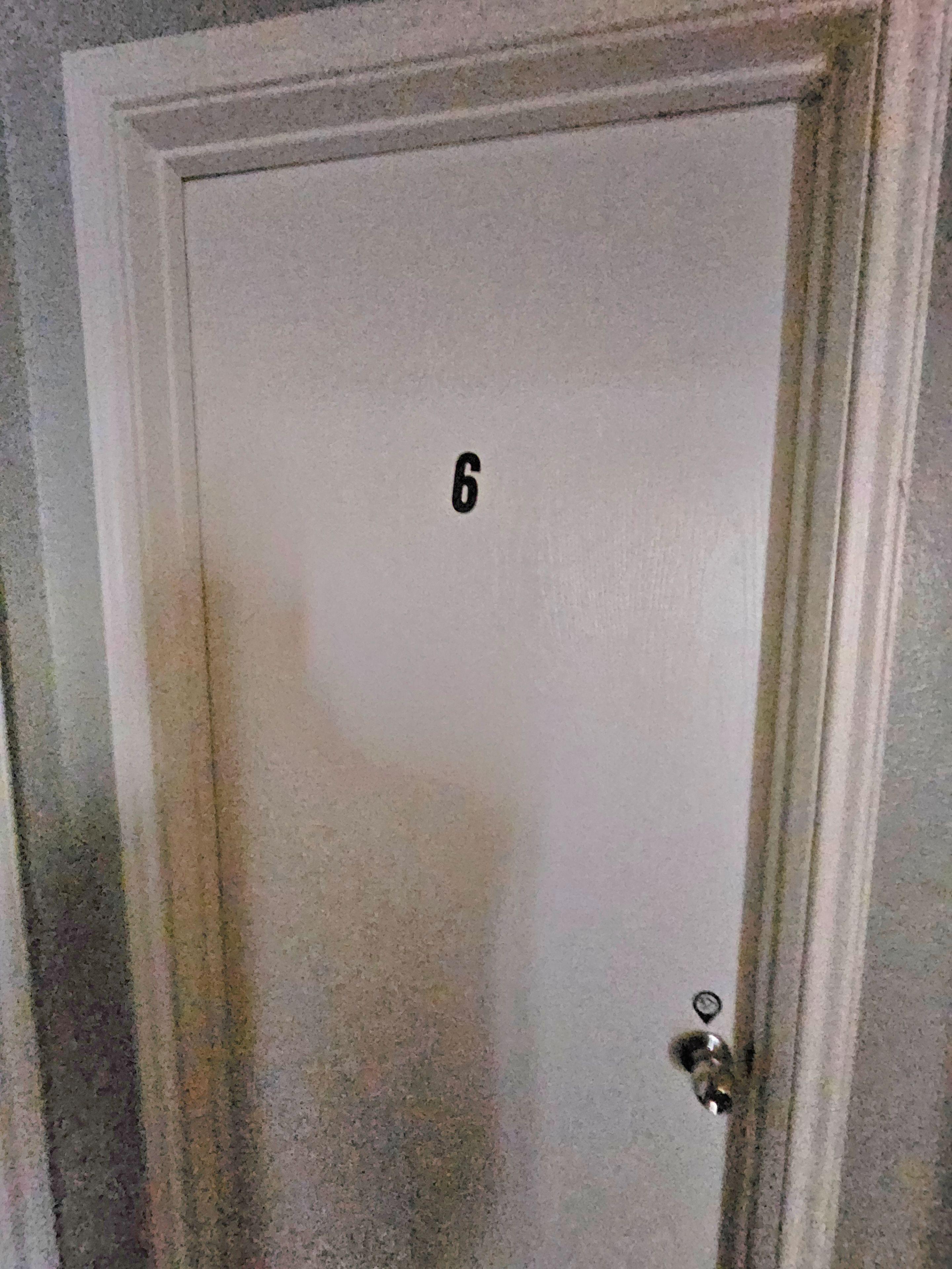 Room for Rent - Live in Lancaster