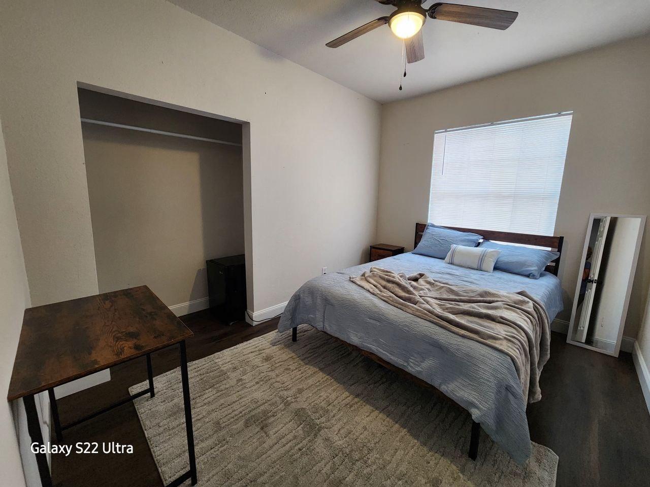 Room for Rent - Private Room w/ WiFi + Utilities |  Minutes to I-4, Downtown, Florida Southern & Malls