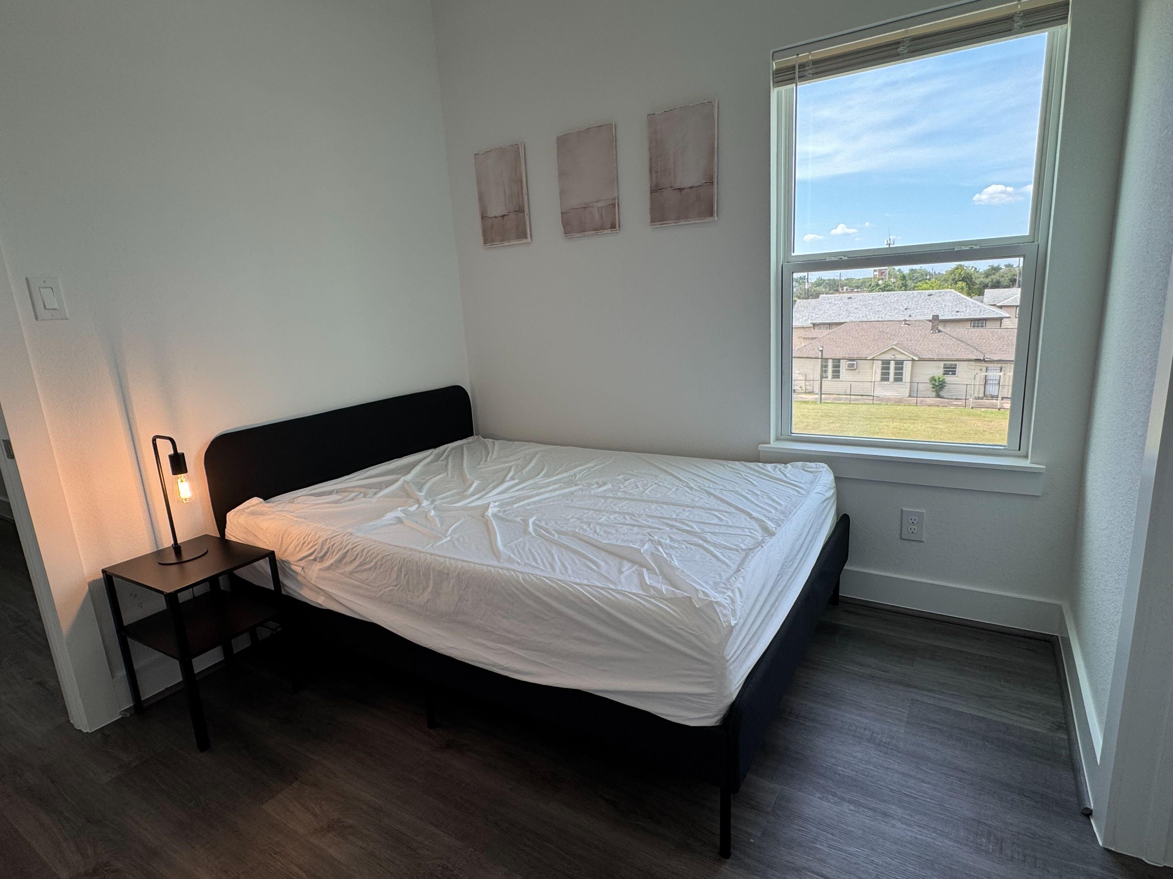 Room for Rent - New Construction at The Foundry! Modern Houston Living!  Spacious Rooms. Don't Miss Out!