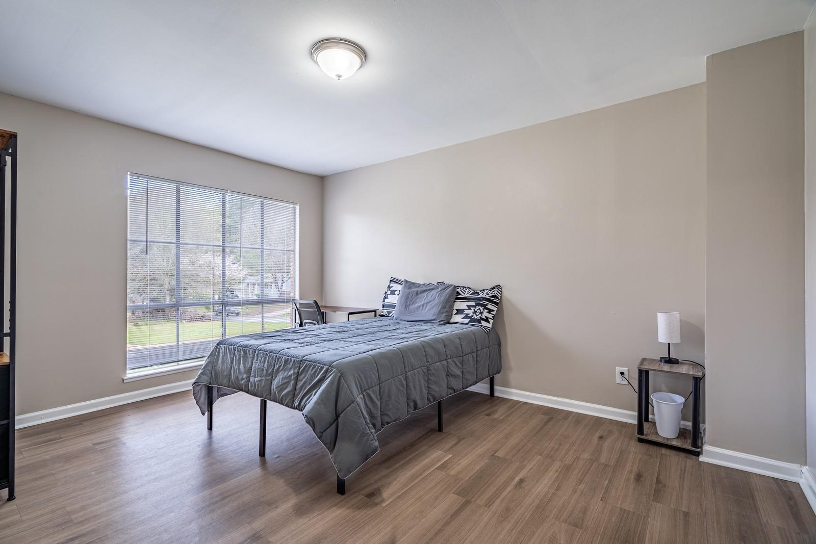 Room for Rent - Incredible Newly Renovated Jonesboro Home