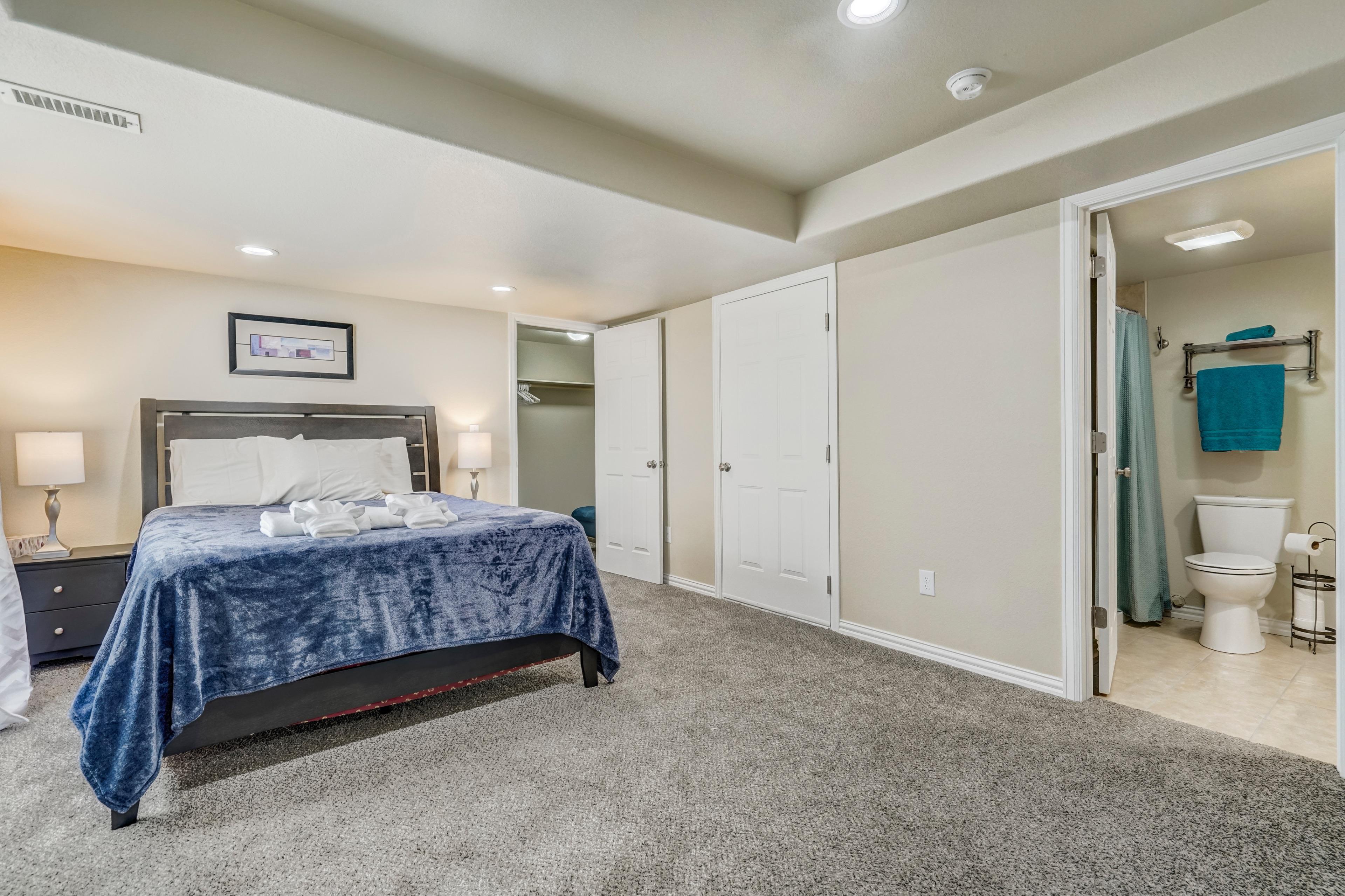 Room for Rent - Fountain Haven | Private Rooms in 5BR Home | Near Amazon/Ft Carson