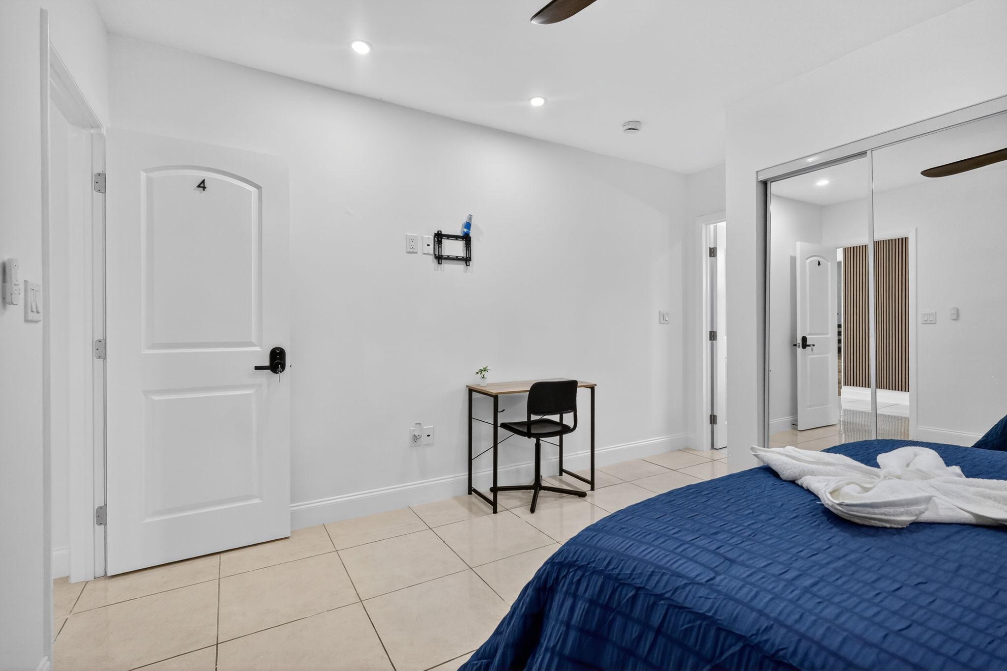 Room for Rent - All Brand New, Fully Remodeled Home with Pool - North Miami Beach.