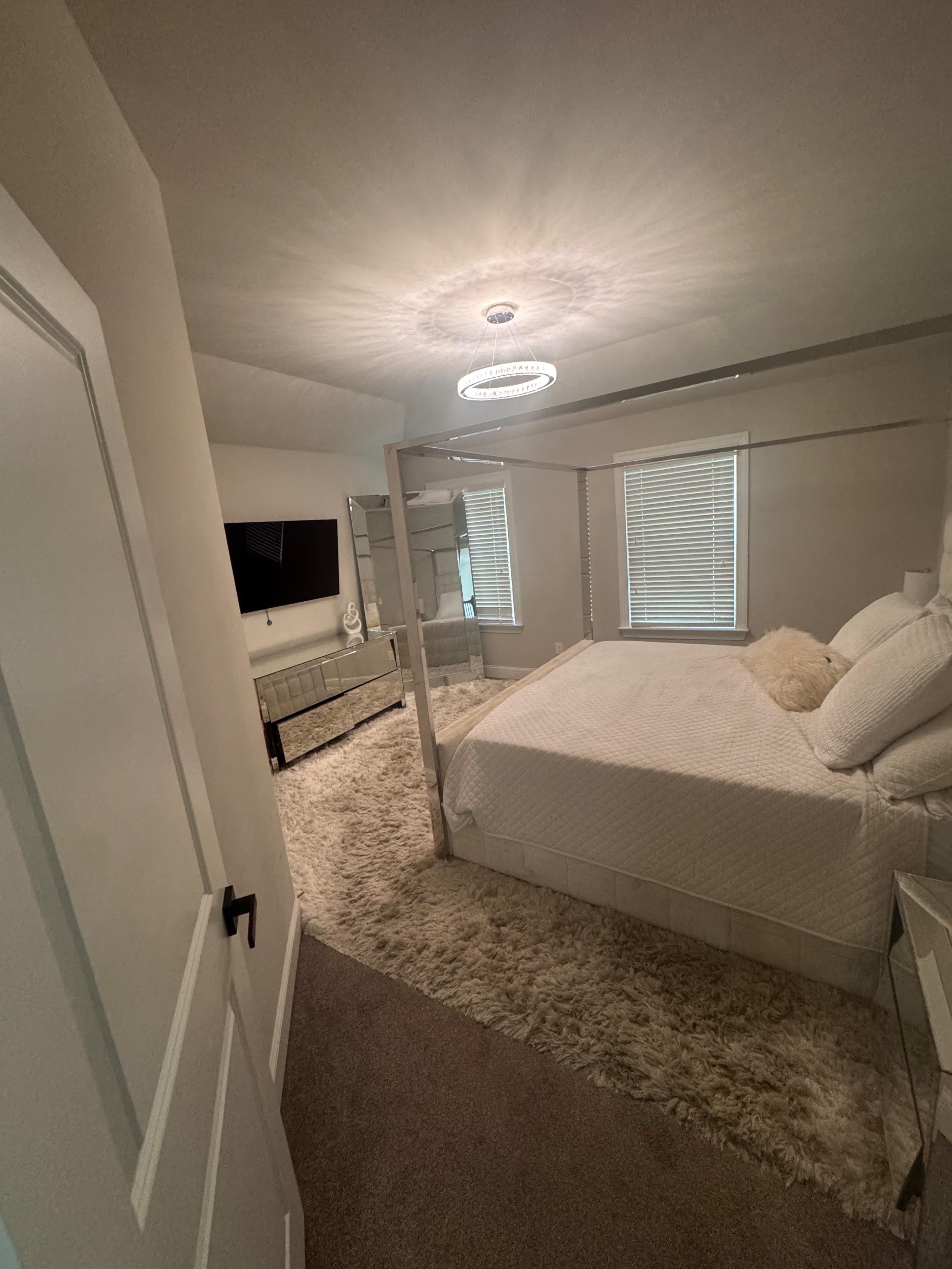 Room for Rent - Live in style