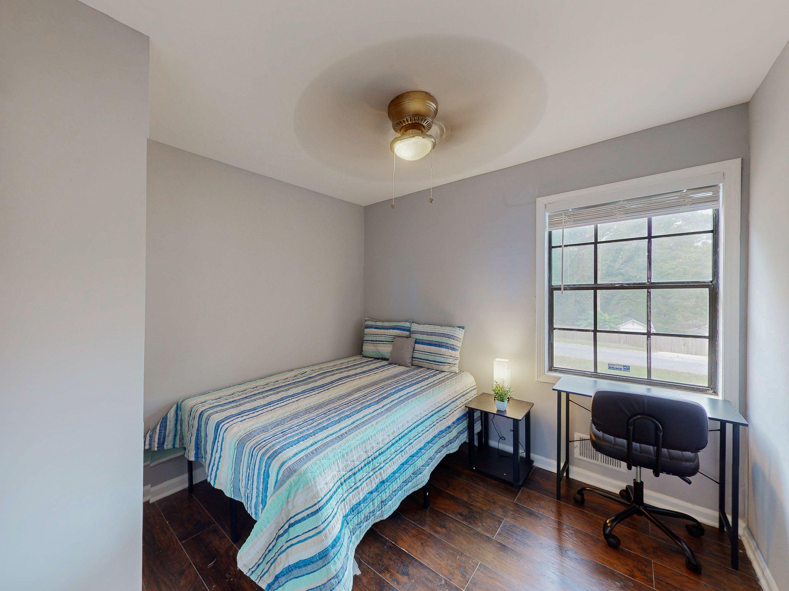 Room for Rent - Fully‑Renovated Furnished Marietta Home | All Utilities Included | Fast WiFi | Private, Secure Rooms come w/ Work desk & Chair | Secure Parking & Top Rated Host