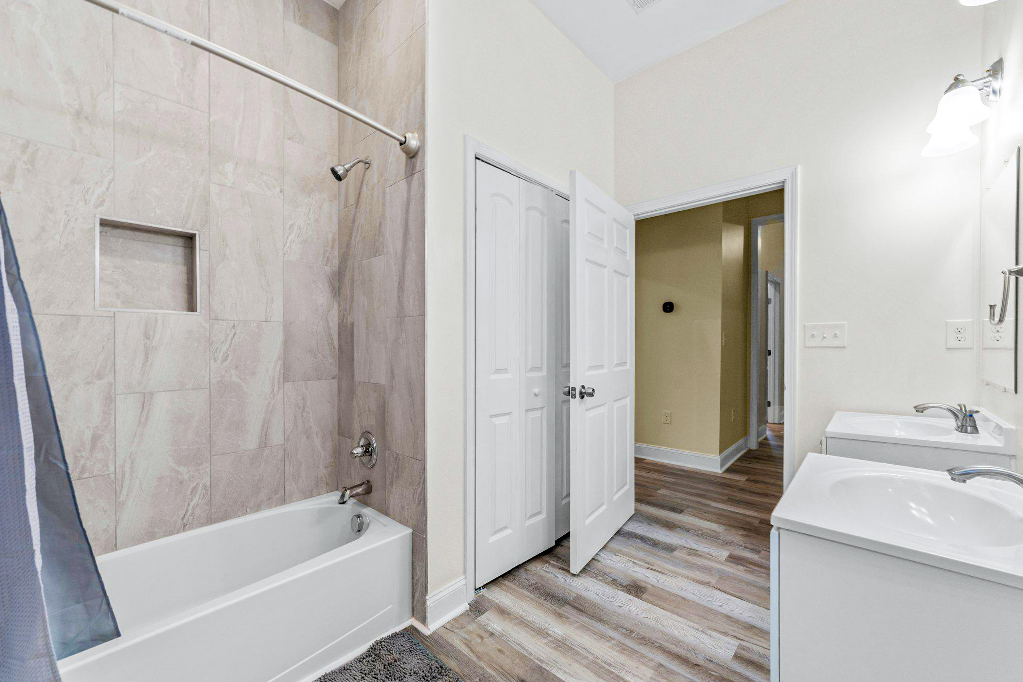 Room for Rent - Highland Park Southern Tip Home