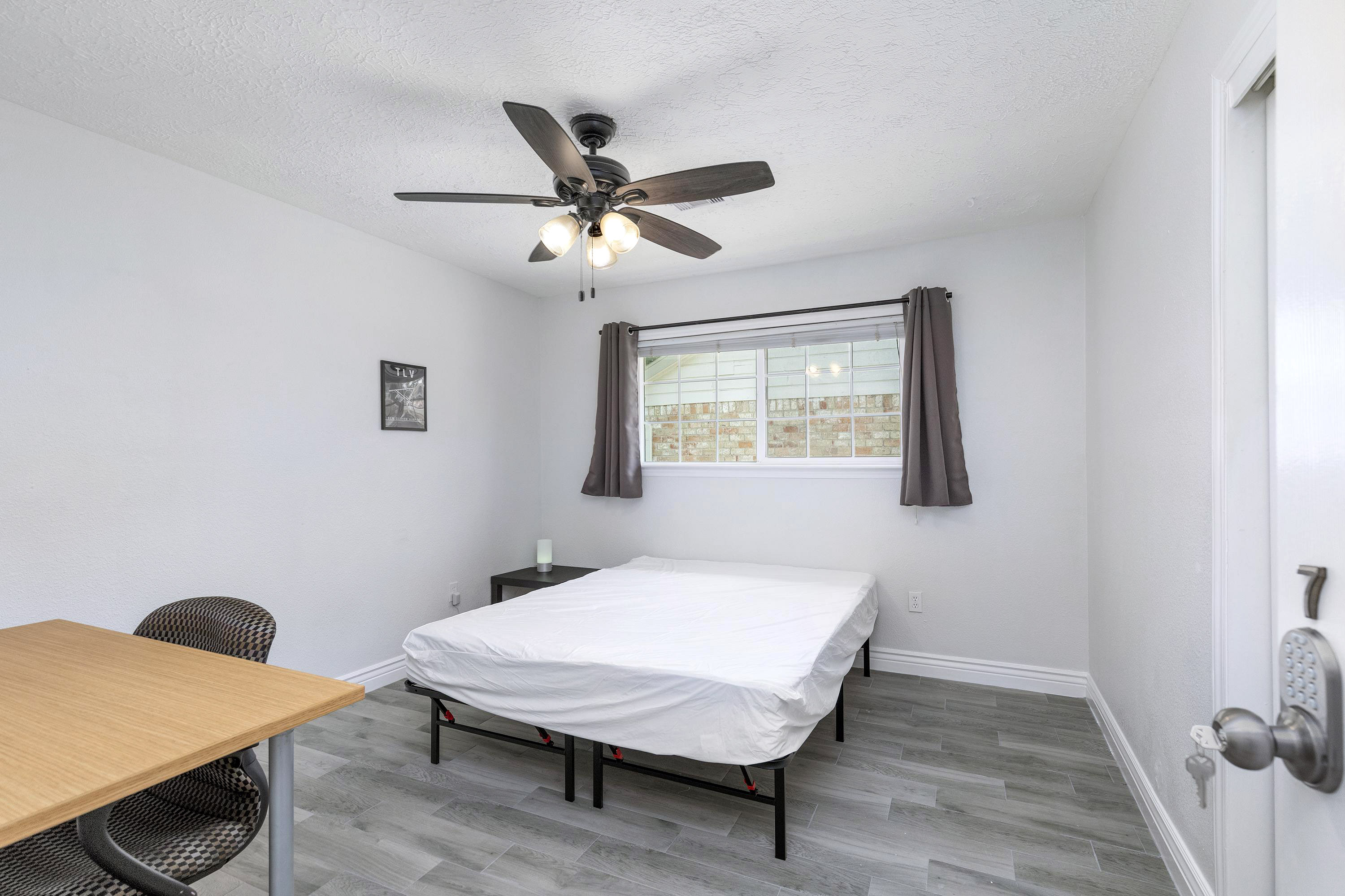 Room for Rent - Your New Home Awaits! Southeast Houston  | Furnished Rooms & Hassle-Free Living!