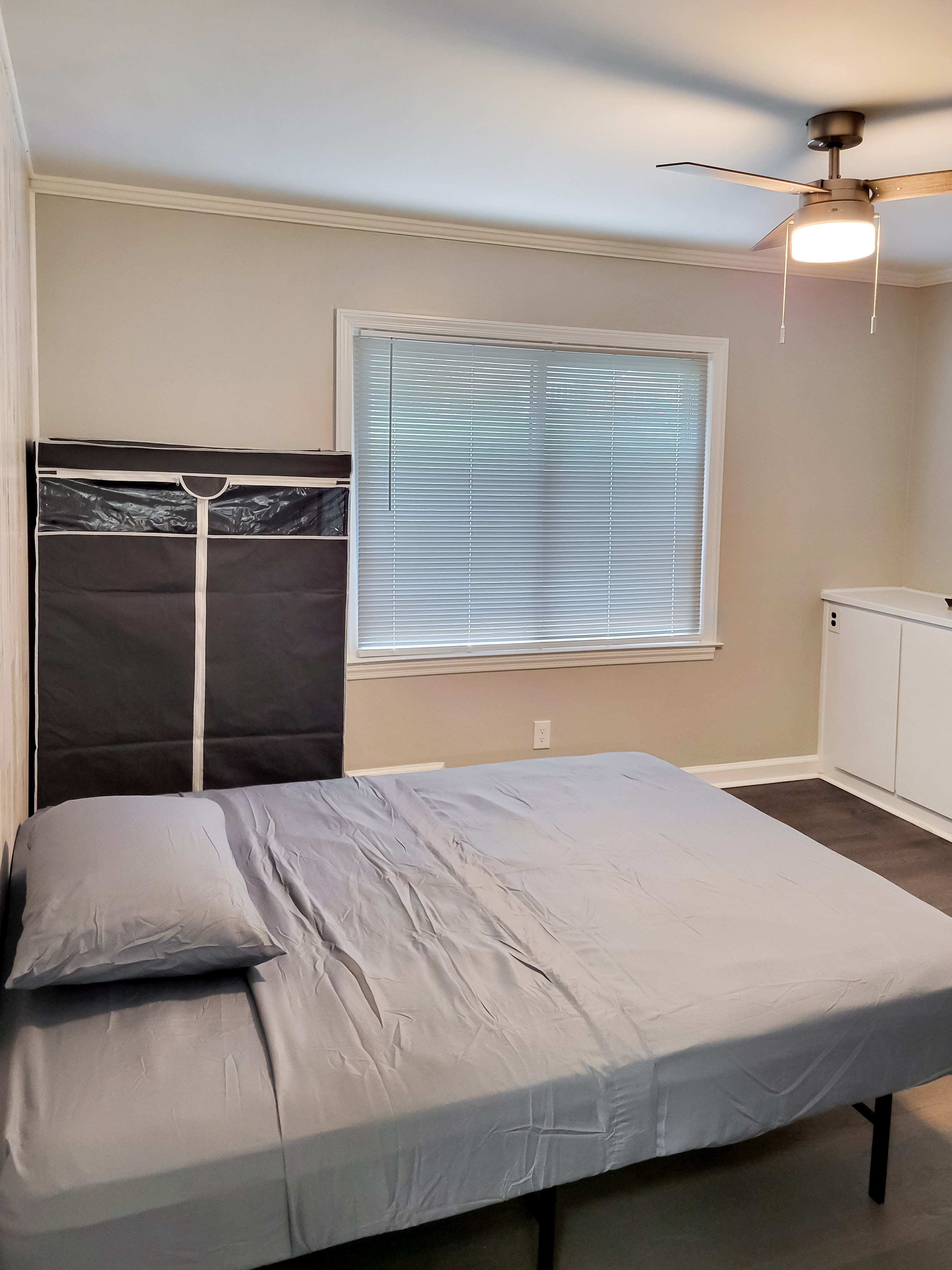 Room for Rent - Modern & spacious Lawrenceville House with Work areas and Dining area.
