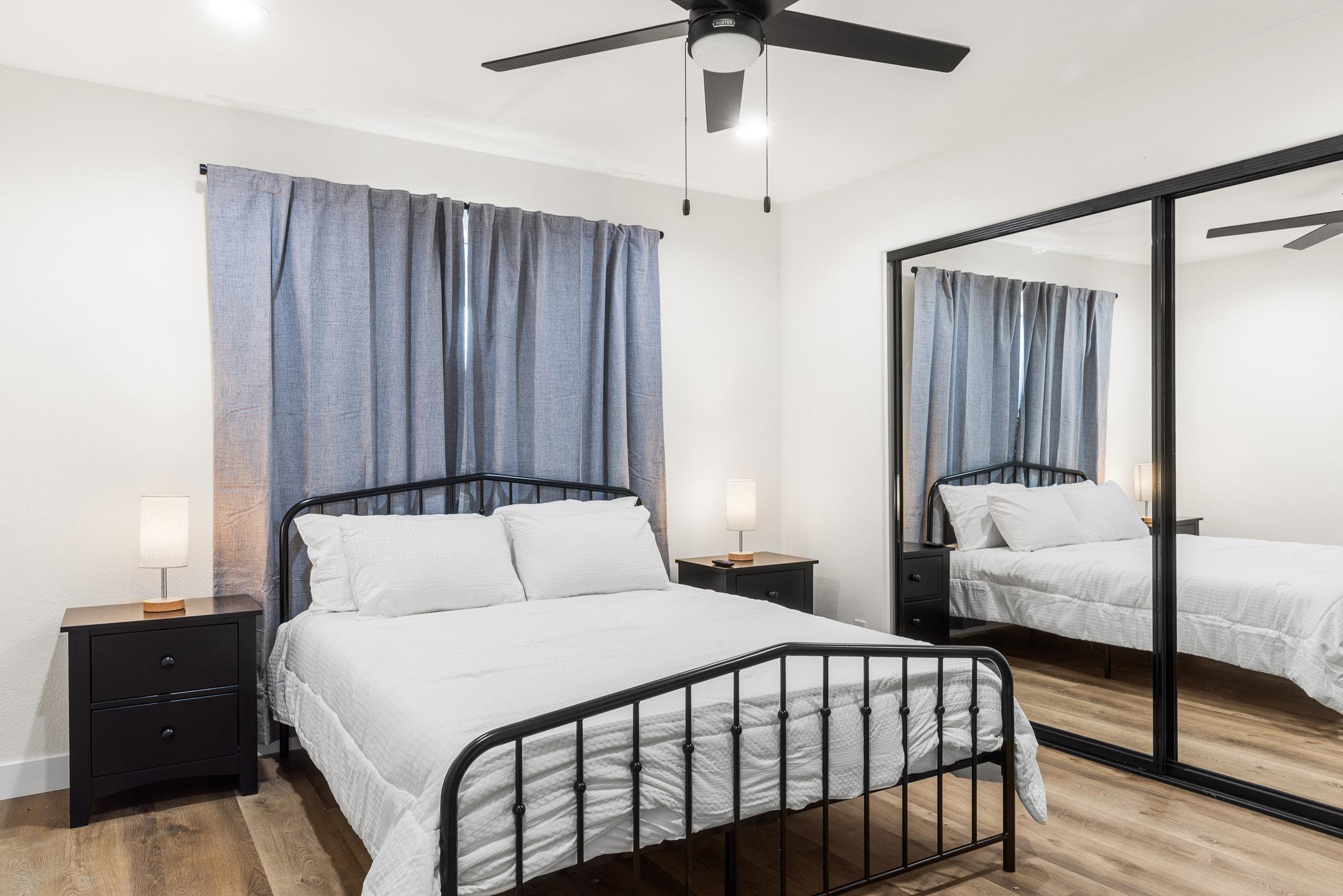 Room for Rent - Live in Cathedral City, a 13 minute walk to transit stop Avn Maravilla at Tachevah