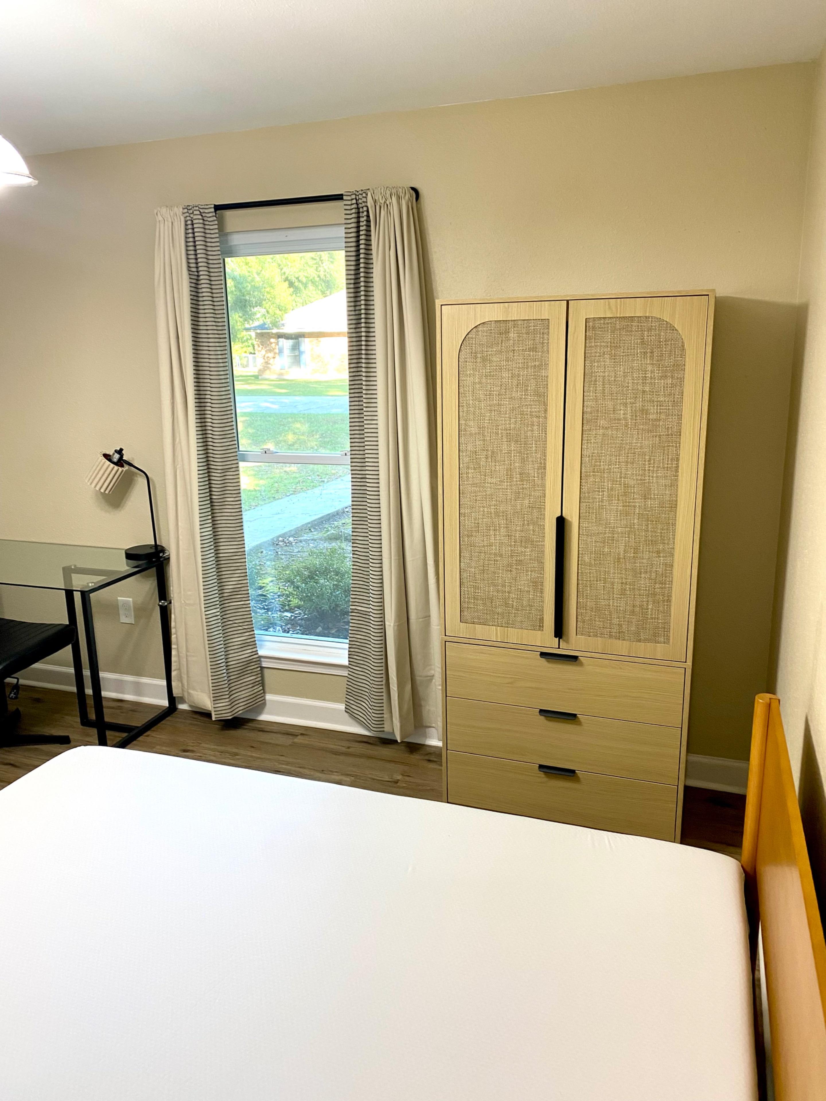 Room for Rent - COZY HOME Featuring Private Rooms in Safe & Quiet Hammond Neighborhood!