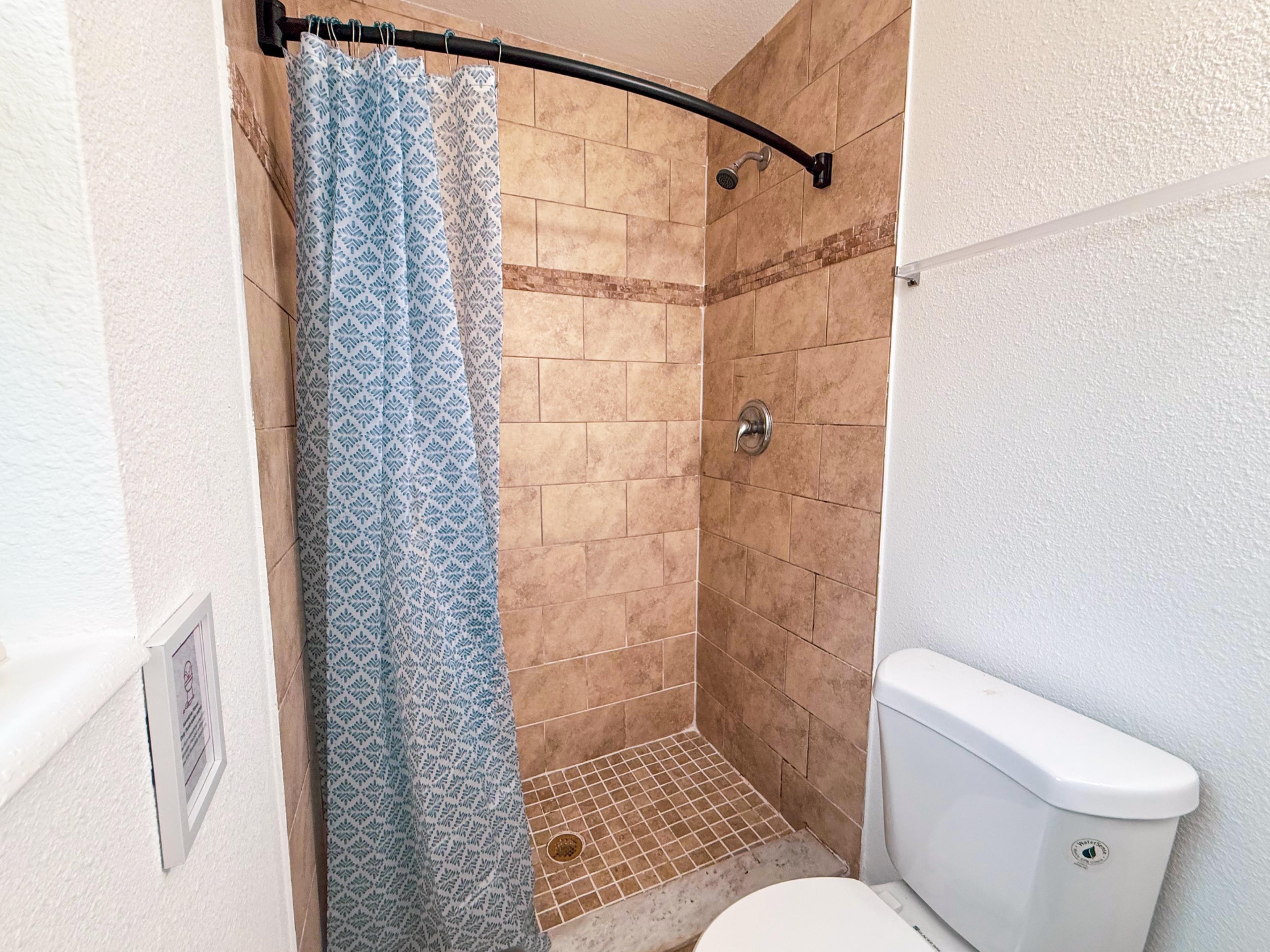 Room for Rent - Modern Rooms w/ 4K Smart TVs & Private Baths — Newly Renovated PadSplit Near Shopping!