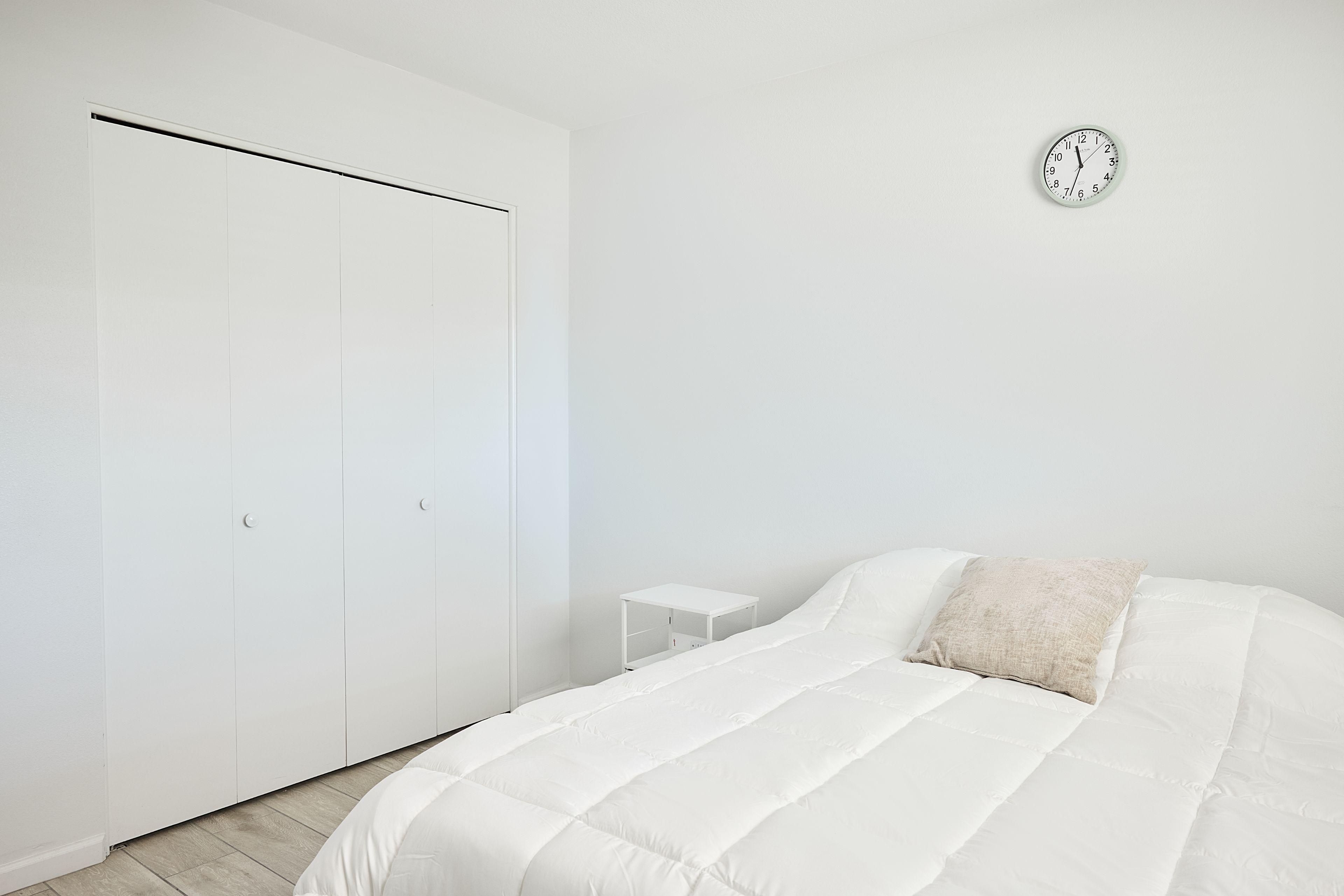 Room for Rent - Modern Co-Living Home in Tempe — Fully Furnished + Utilities Included